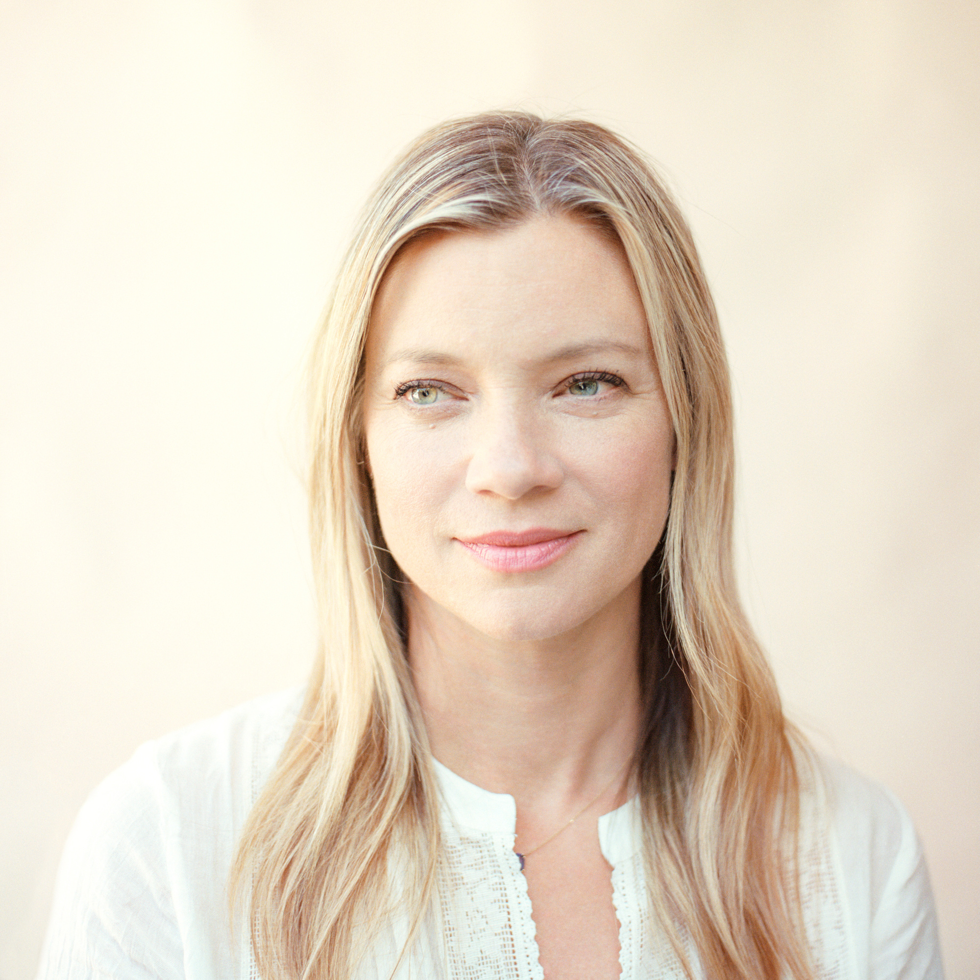 Amy Smart, Portrait of Amy Smart, Jonas Jungblut Photography, Movies, 2000x2000 HD Phone