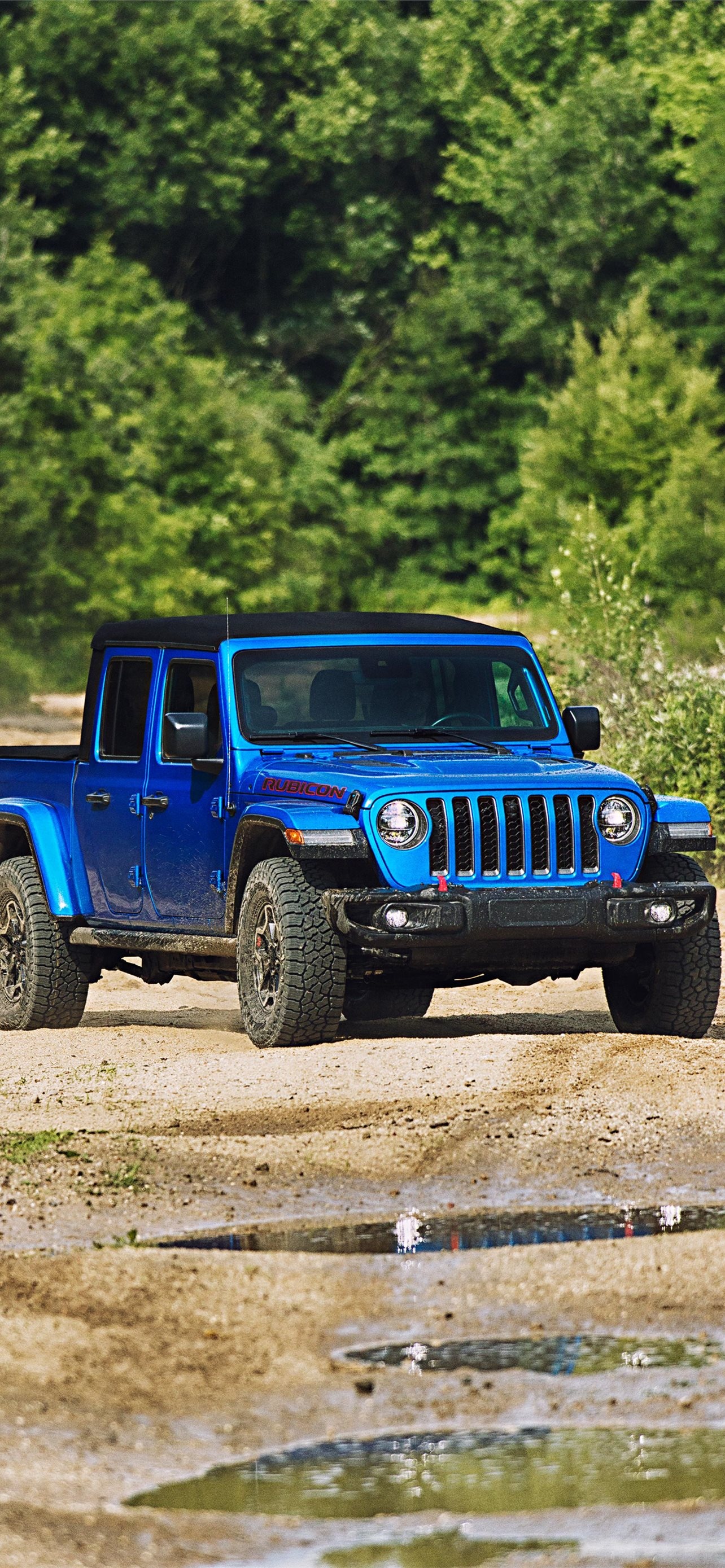 Jeep Gladiator, iPhone wallpapers, Customization option, Stylish display, 1290x2780 HD Phone