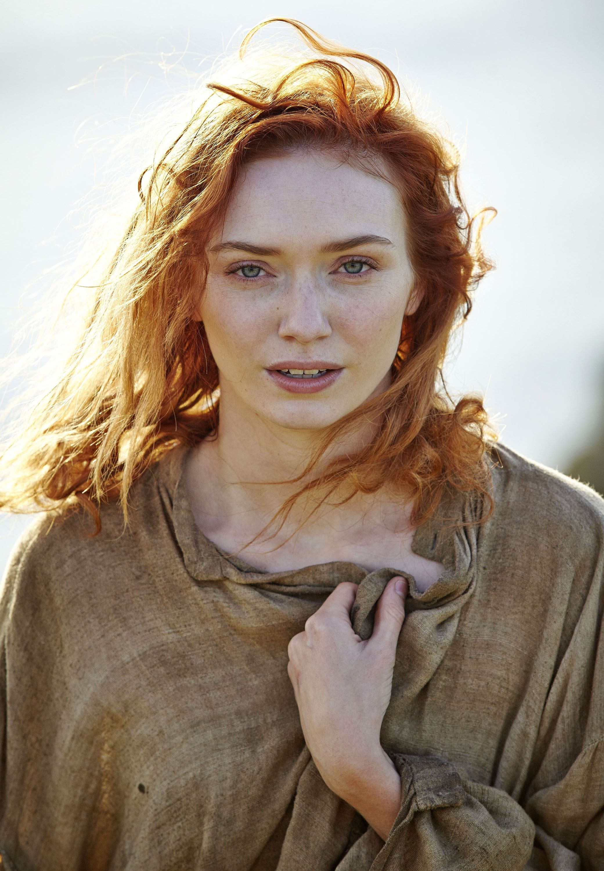 Eleanor Tomlinson, Movie actress, Beautiful wallpapers, British talent, 2090x3000 HD Phone