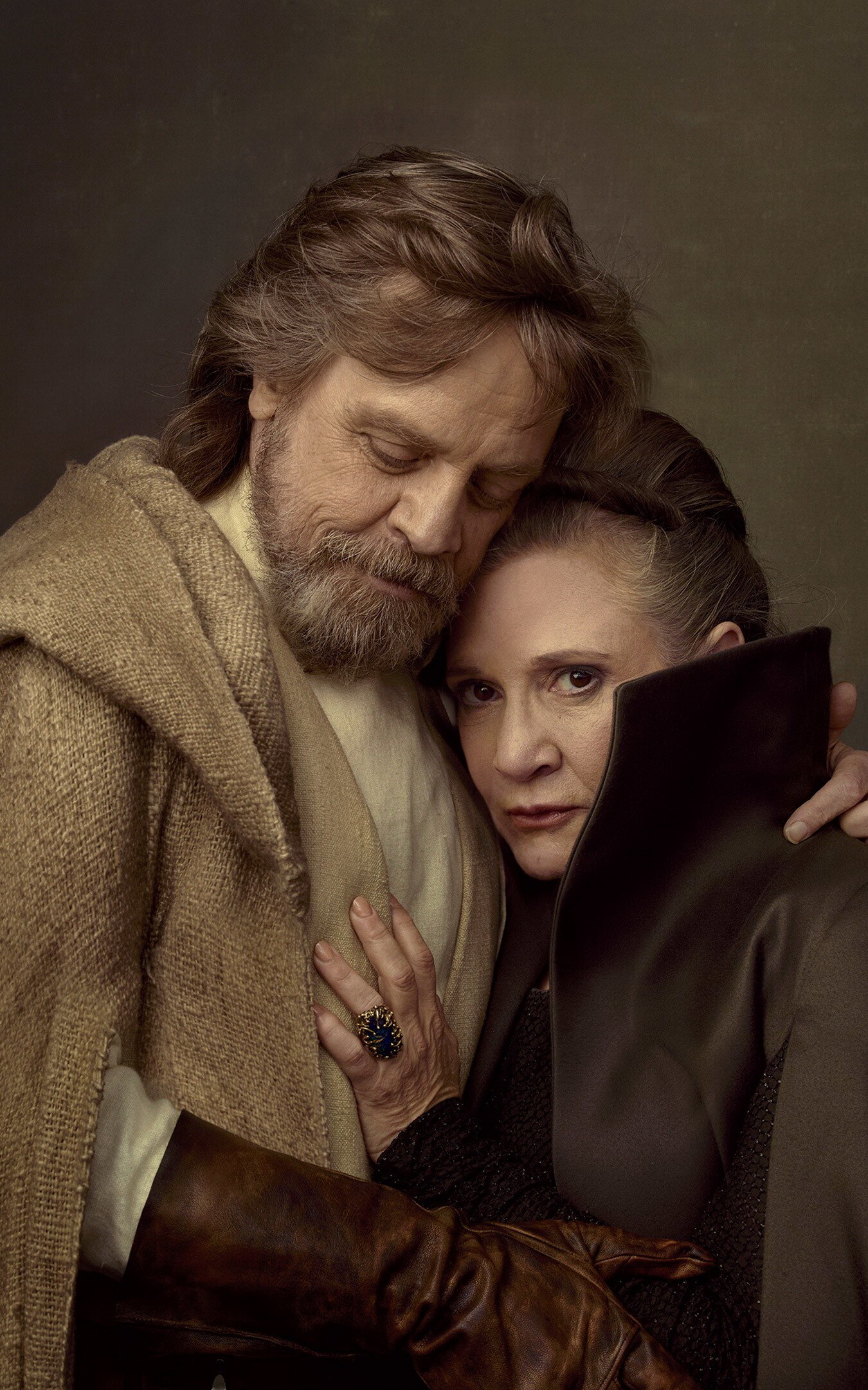 Star Wars: The Last Jedi, Hugs Wallpaper, 1350x2160 HD Phone