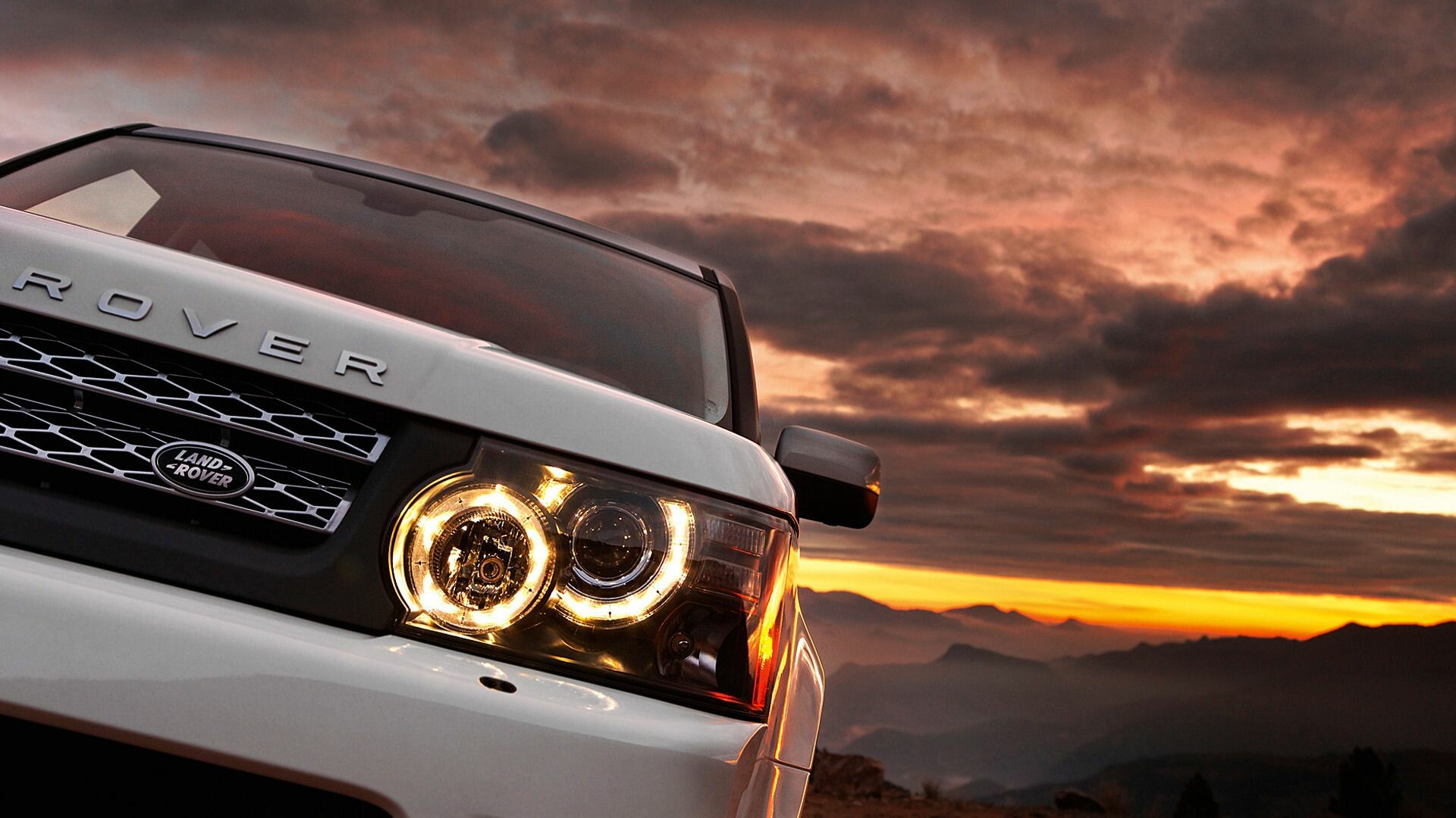 Sunset Range Rover, Land Rover beauty, Sporty elegance, Nature's backdrop, 1920x1080 Full HD Desktop