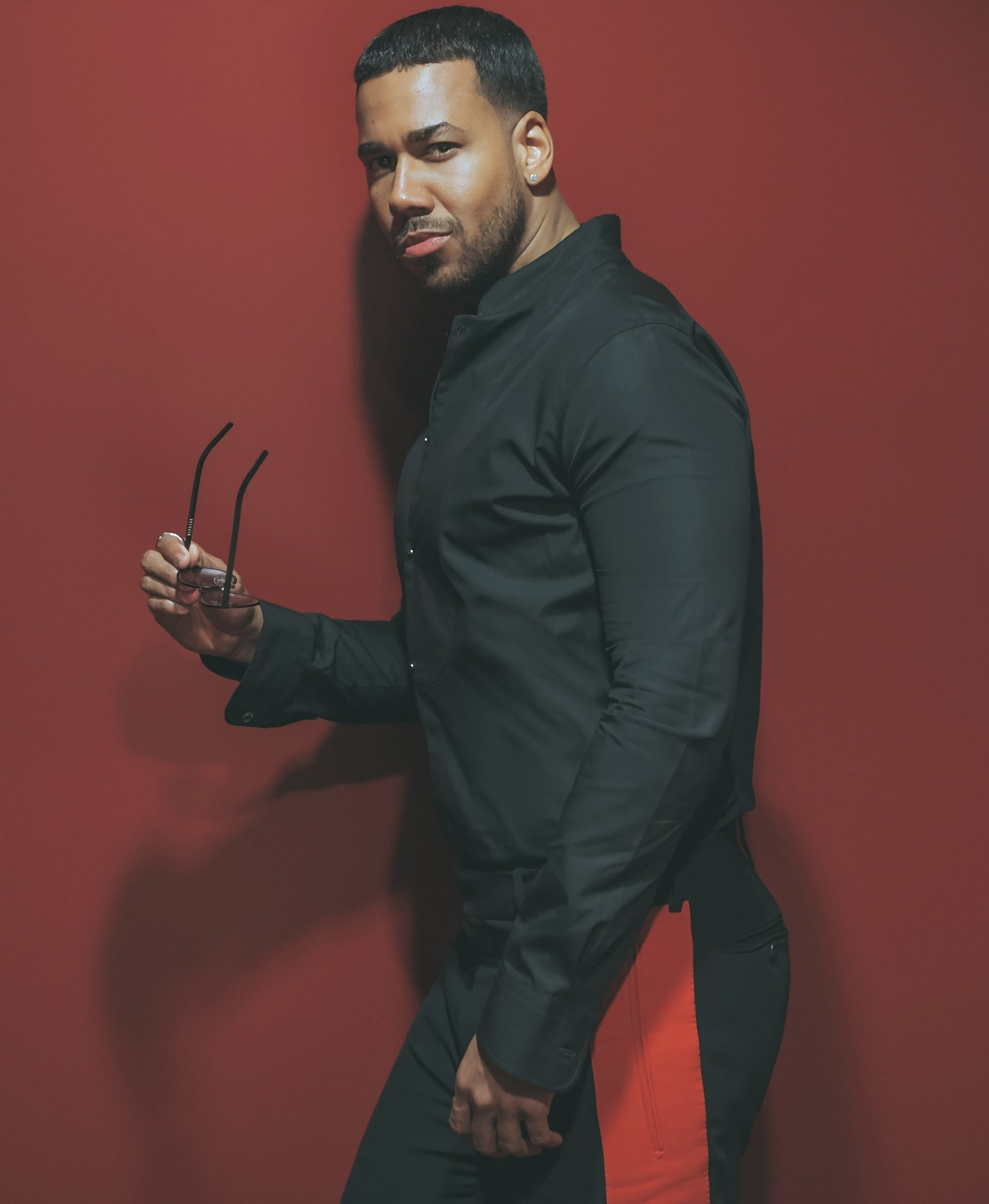 Romeo Santos, romeo santos wallpaper, romeo latin artists, 1690x2050 HD Phone