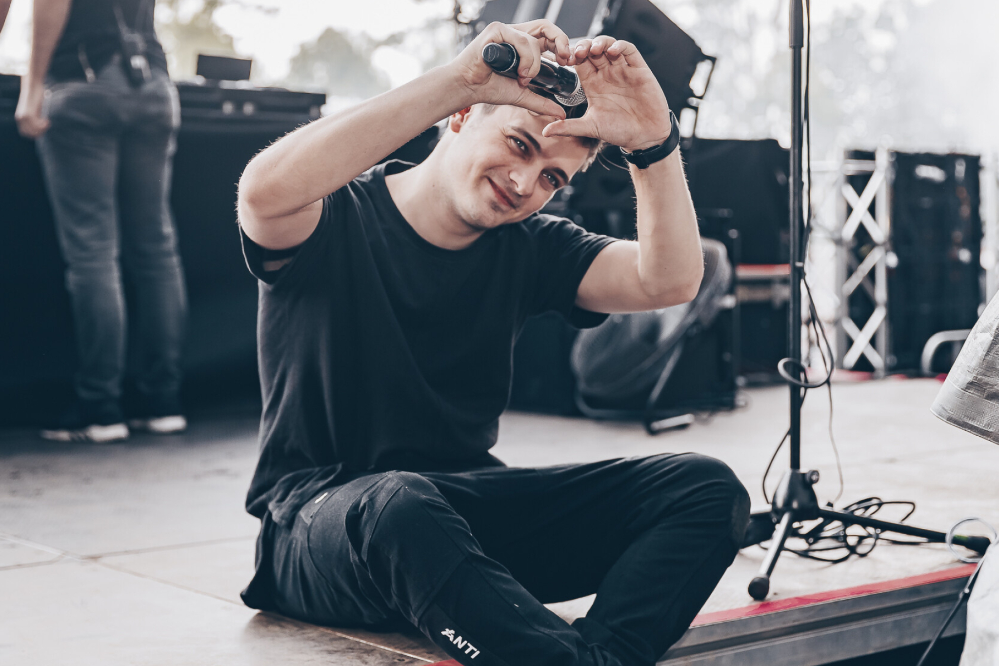 Martin Garrix, Latest song, 2050x1370 HD Desktop