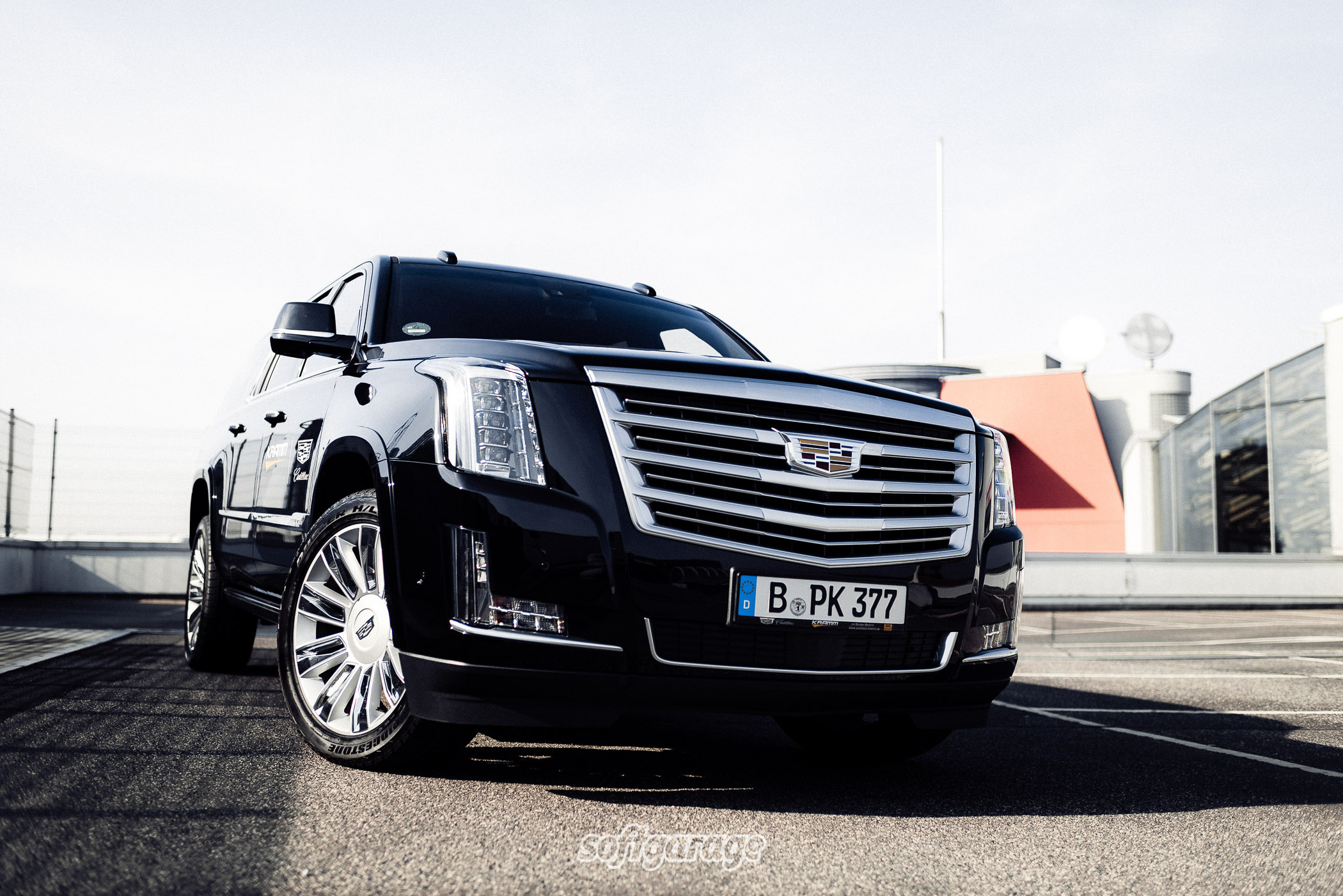 Cadillac Escalade, Luxury SUV, Extraordinary performance, Iconic design, 2100x1410 HD Desktop