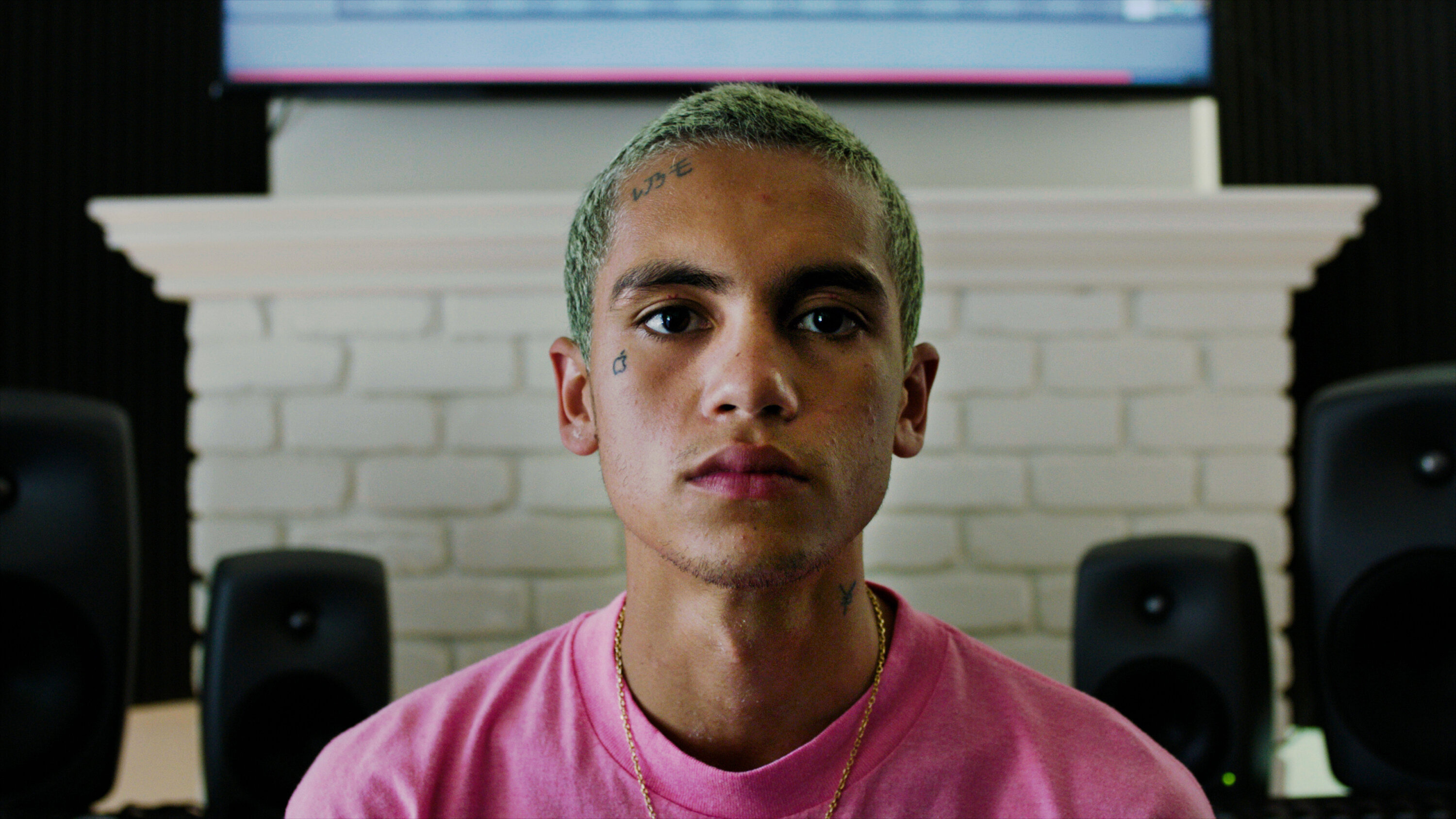 Dominic Fike, Emerging artist, The New York Times recognition, 3000x1690 HD Desktop