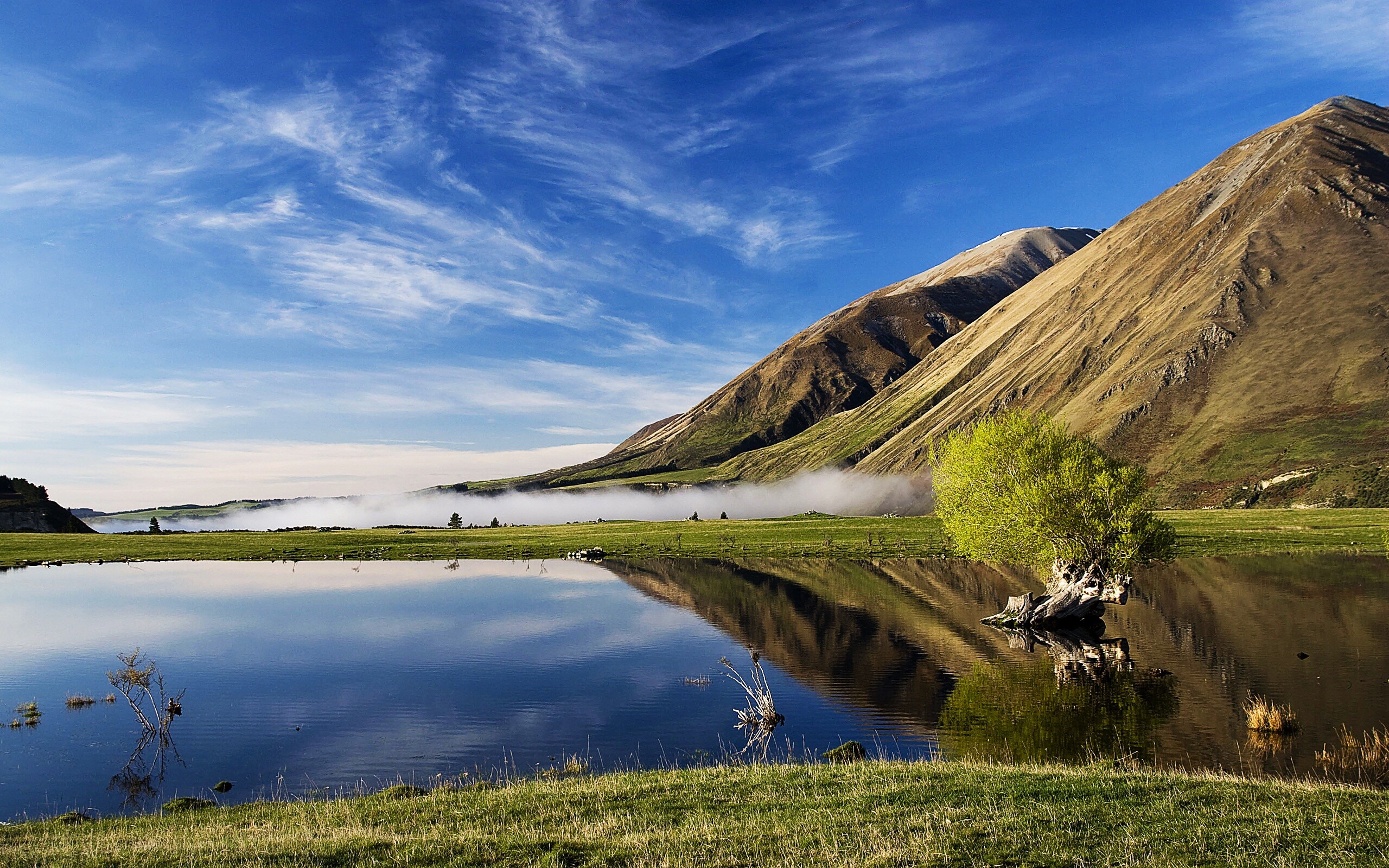 Free New Zealand wallpaper, Majestic sceneries, Pristine nature, Serene beauty, 2560x1600 HD Desktop