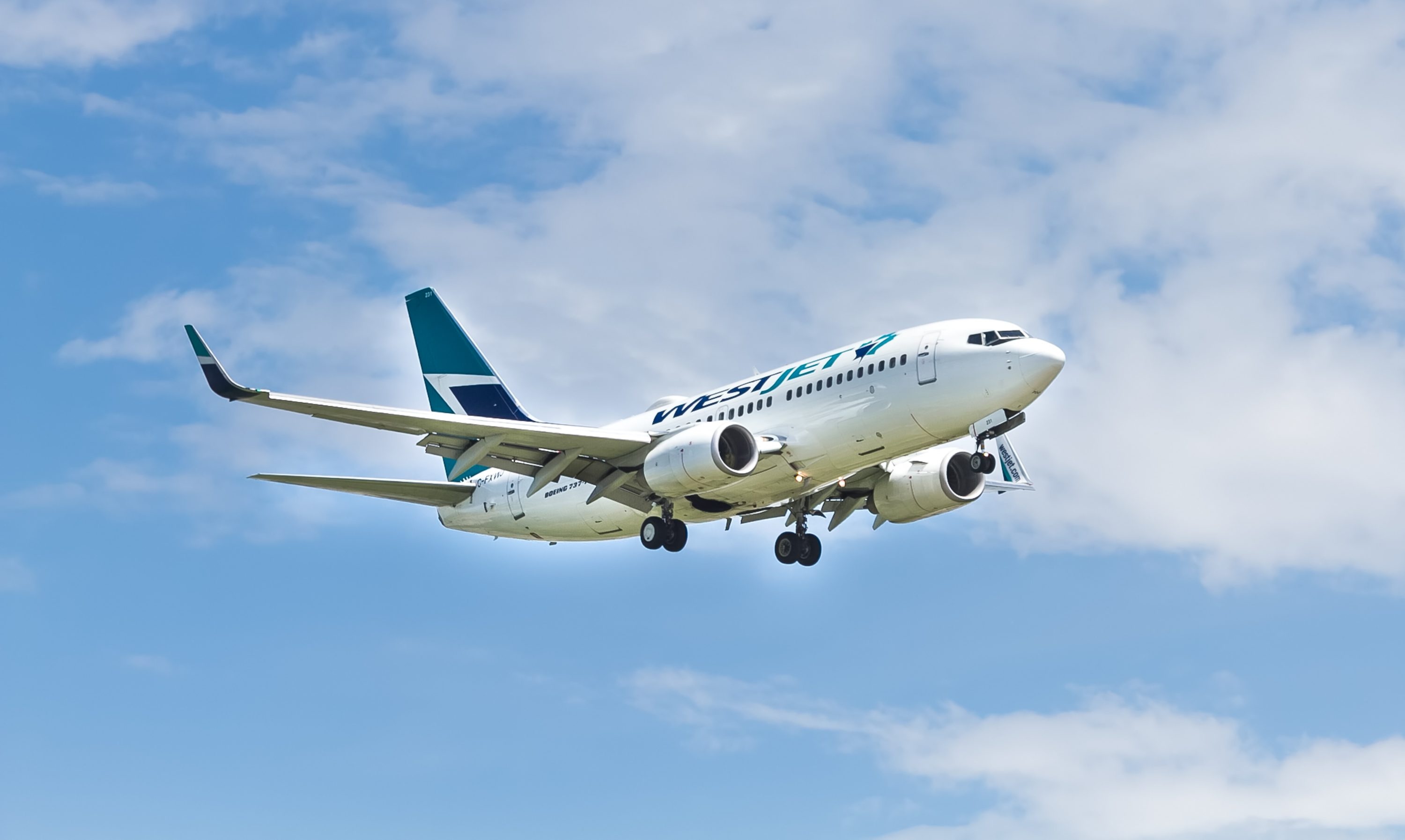 WestJet, Cancel flight, Points or cash, Ticket cancellation, 3000x1800 HD Desktop