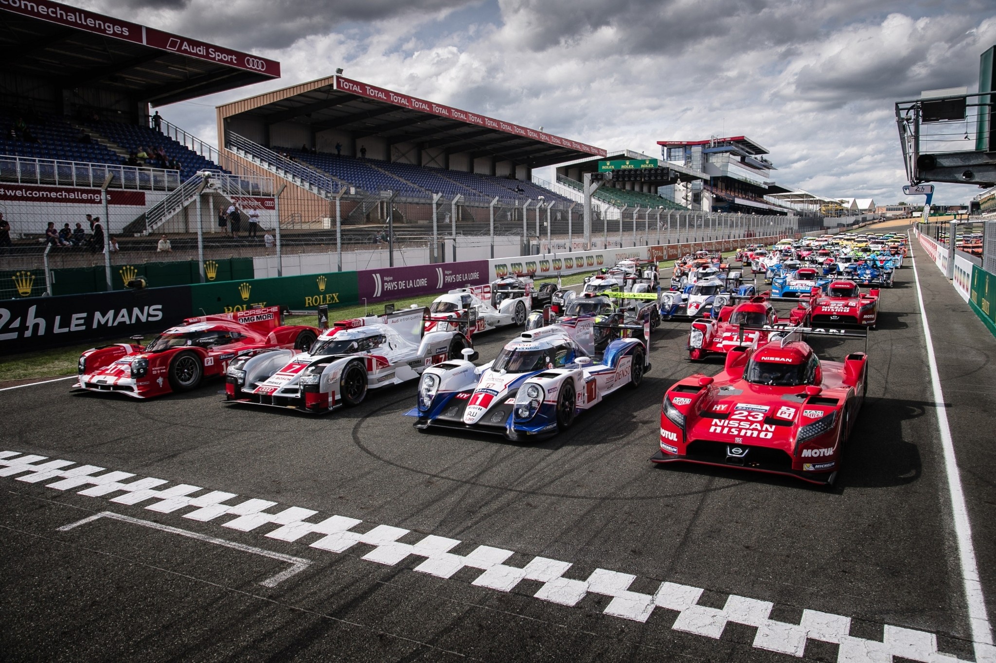 24 Heures du Mans, Car Race Wallpaper, 2050x1370 HD Desktop