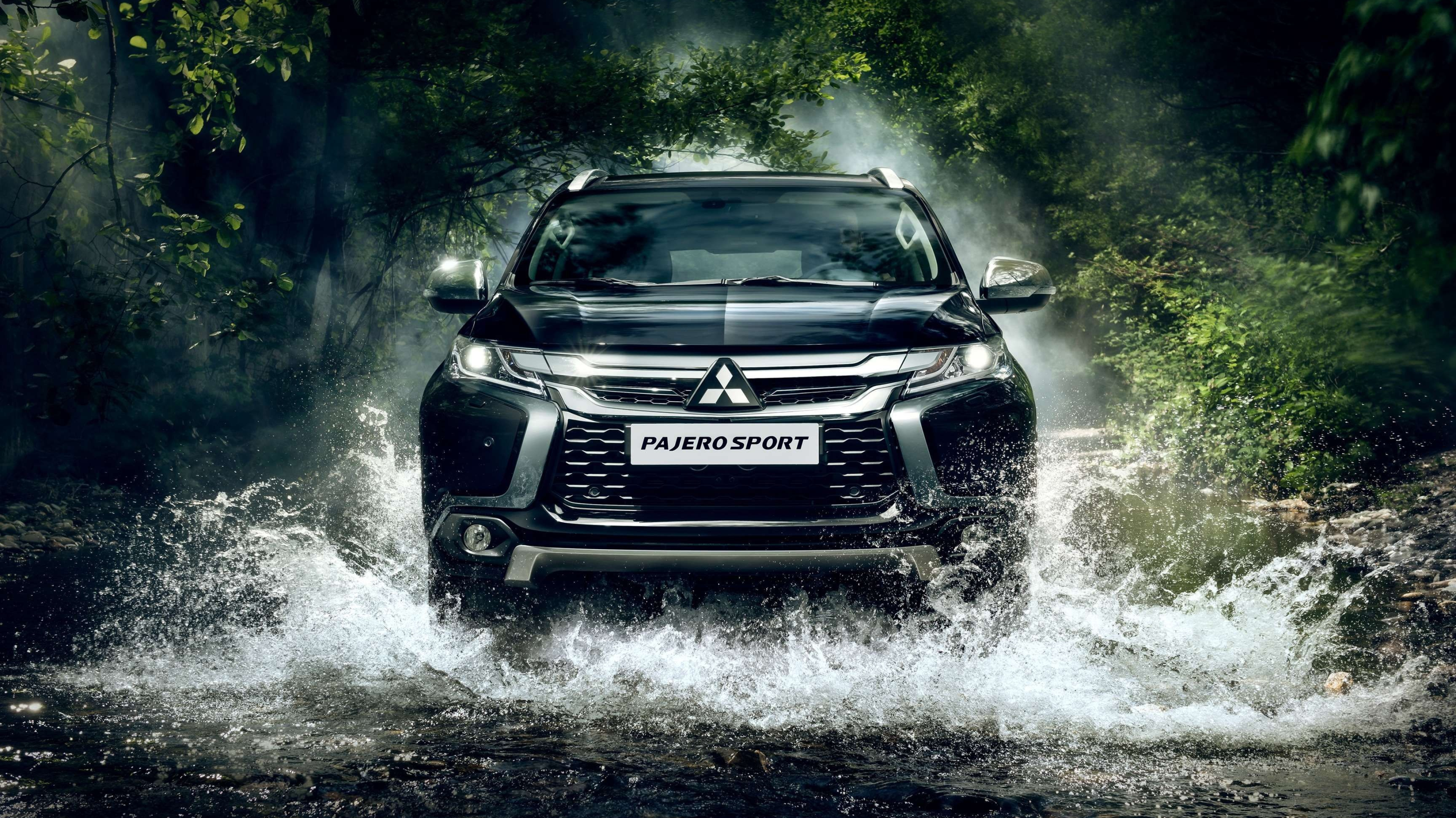 Mitsubishi Pajero, Iconic design, Pin-worthy aesthetics, Timeless beauty, 3840x2160 4K Desktop