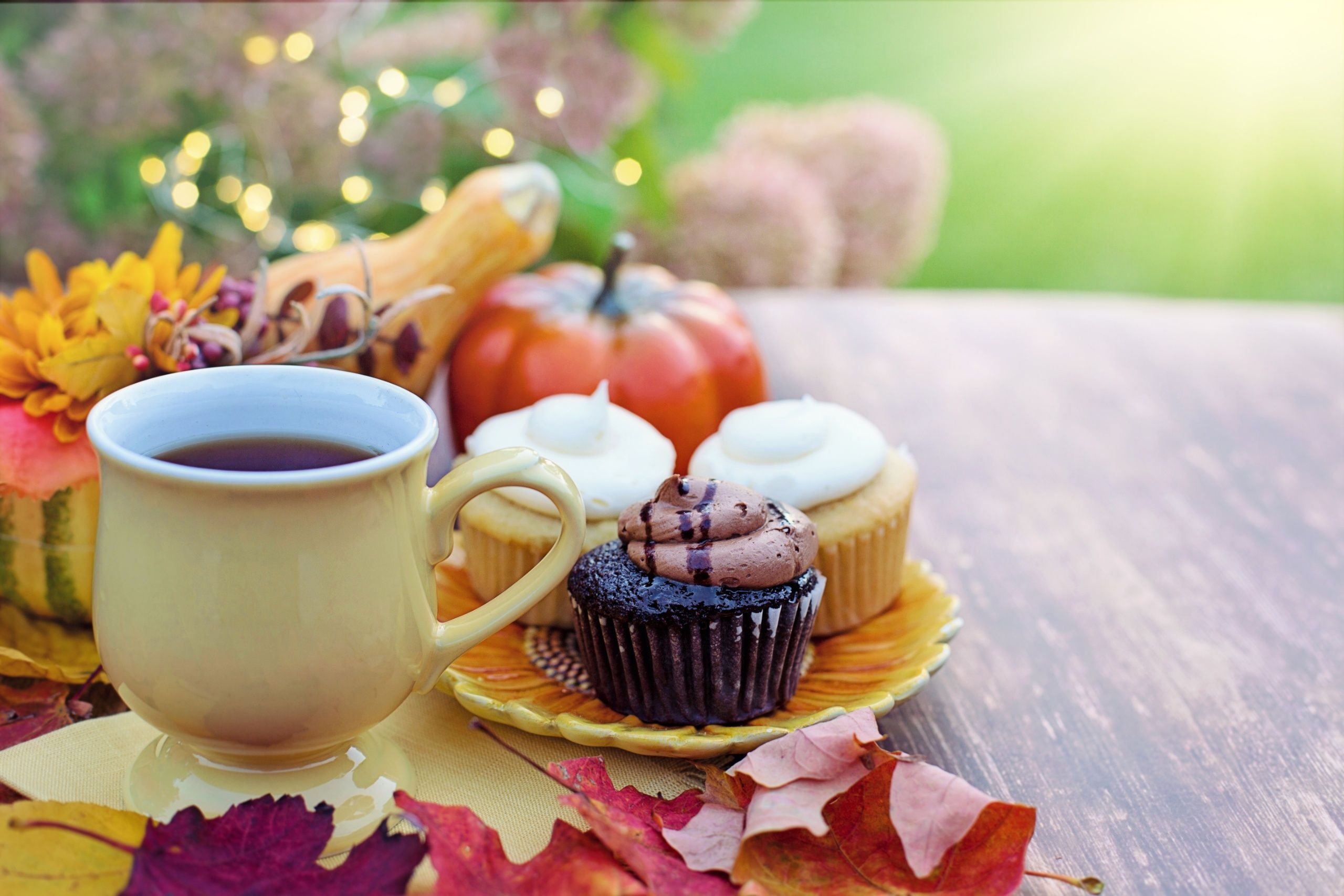 Coffee, Muffins Wallpaper, 2560x1710 HD Desktop