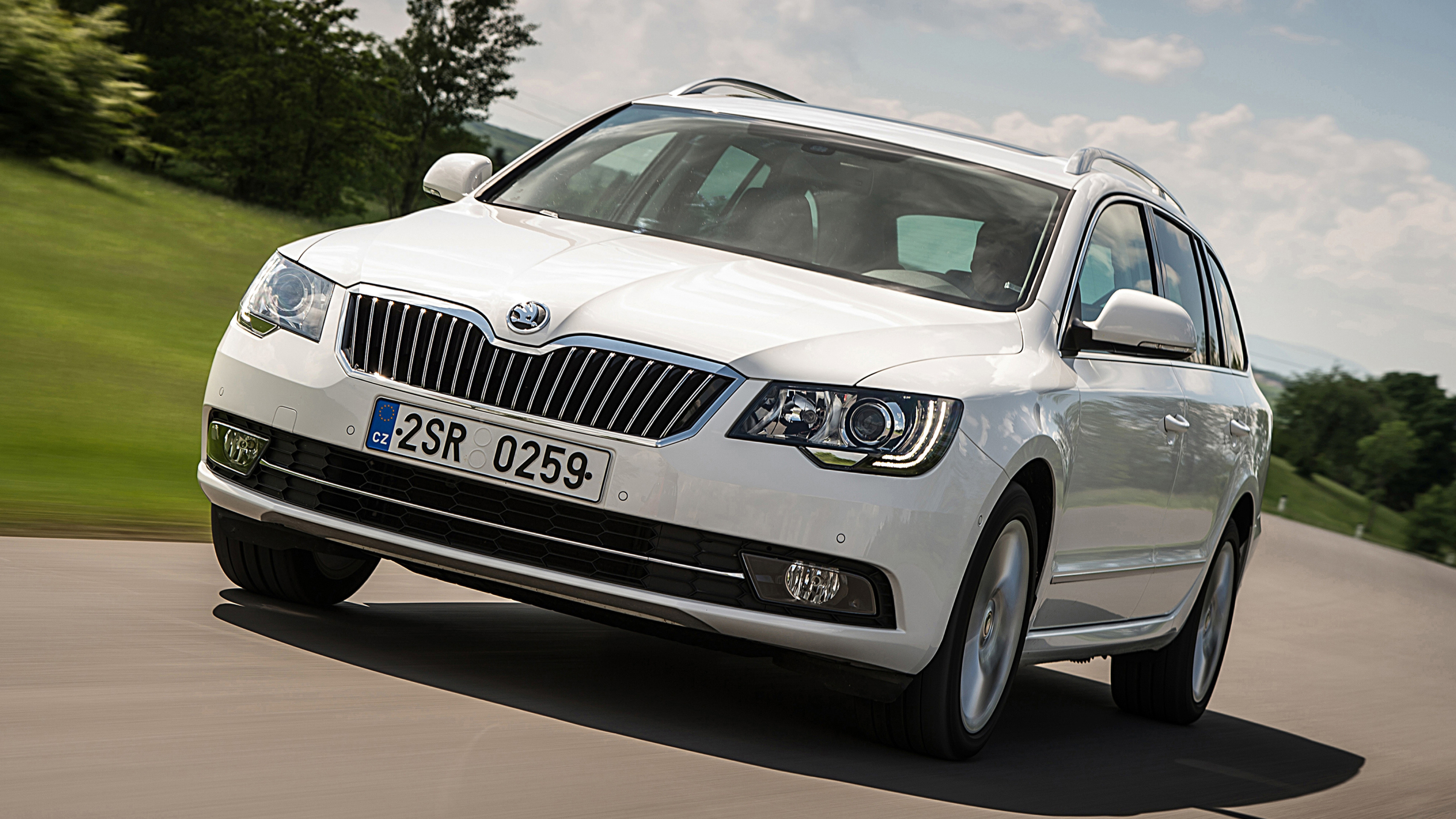 Skoda Superb Combi, Desktop wallpapers cars, 2013, 3840x2160 4K Desktop