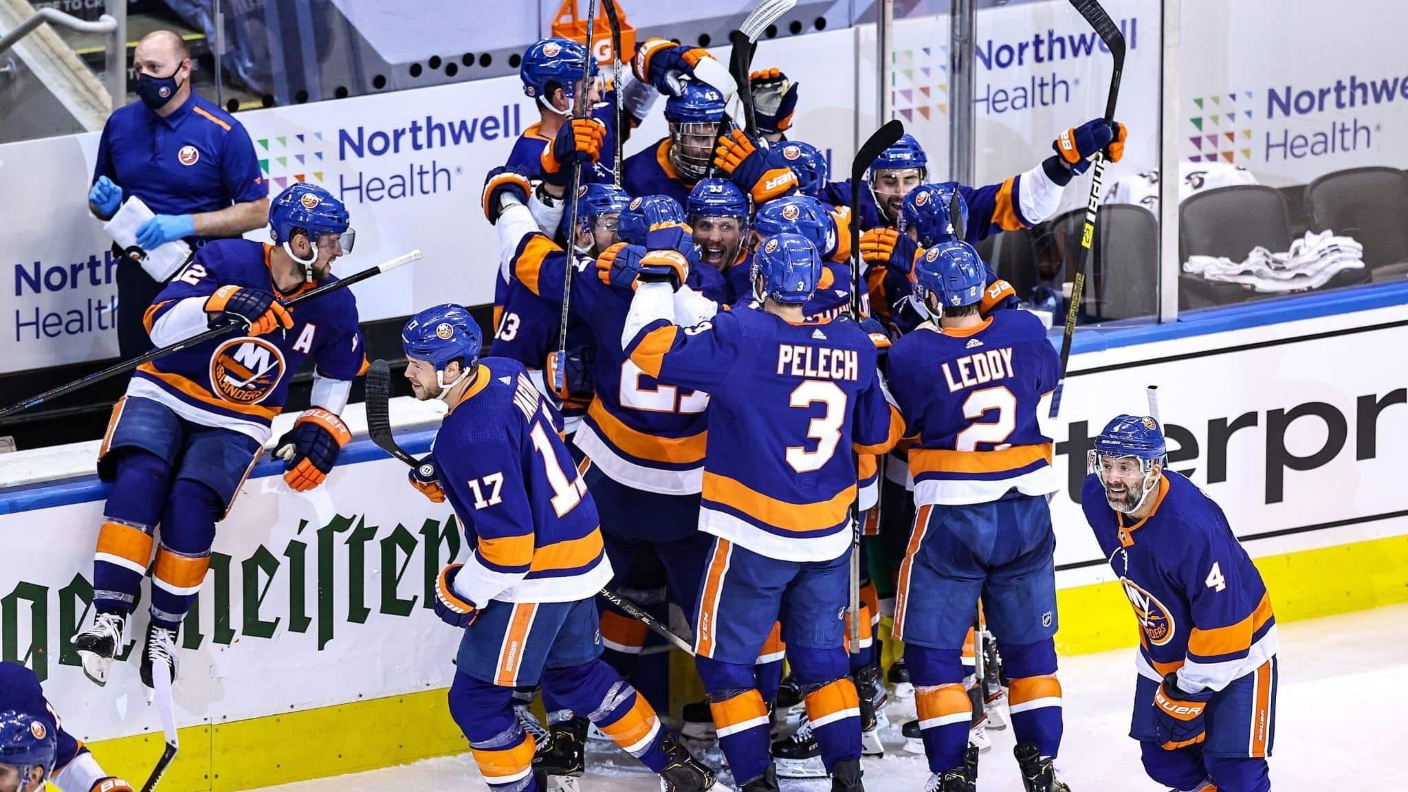 Team, New York Islanders Wallpaper, 2050x1160 HD Desktop