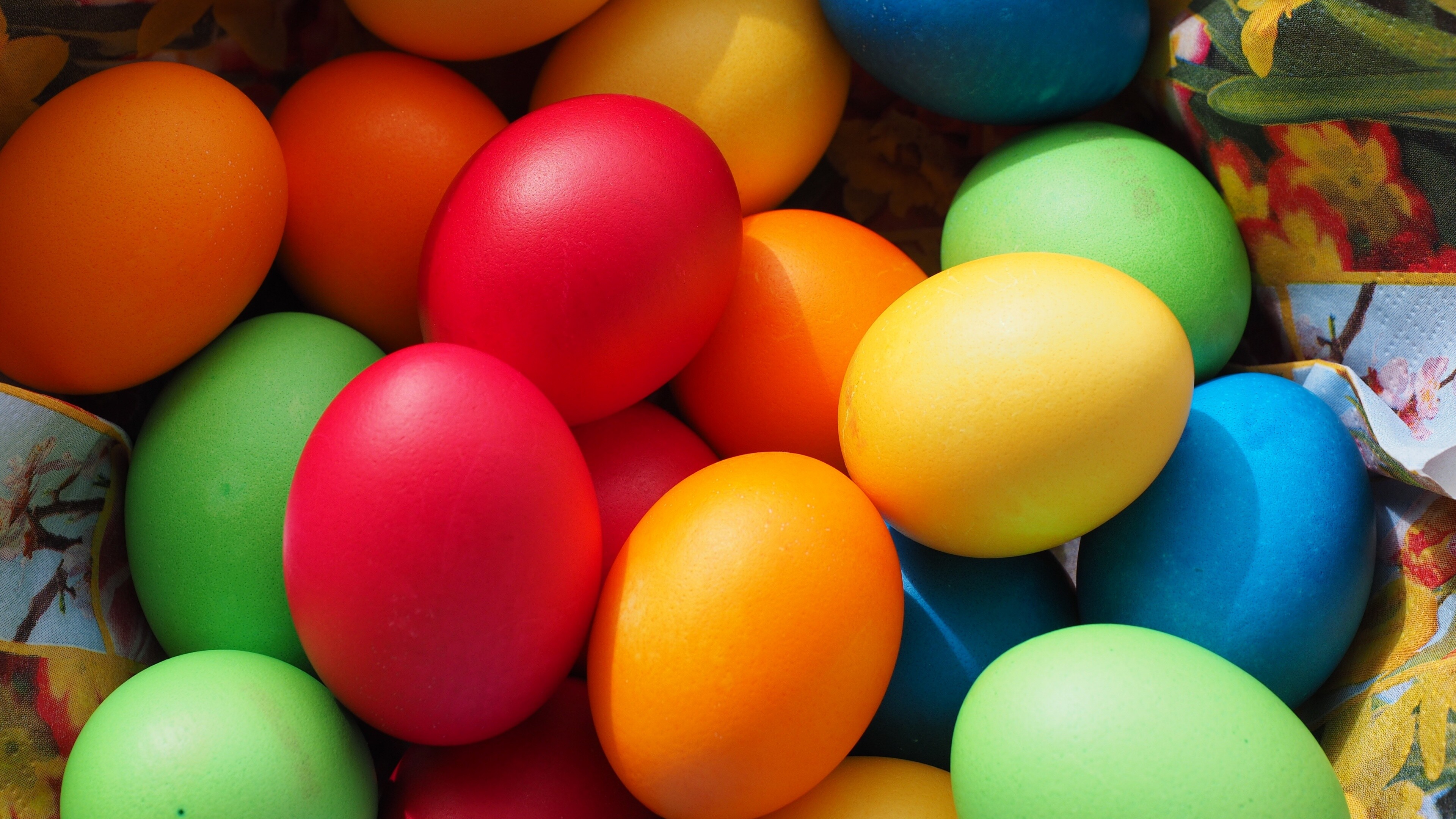 Colorful egg decorations, Festive Easter ambiance, Celebratory vibes, Joyful decorations, 3840x2160 4K Desktop