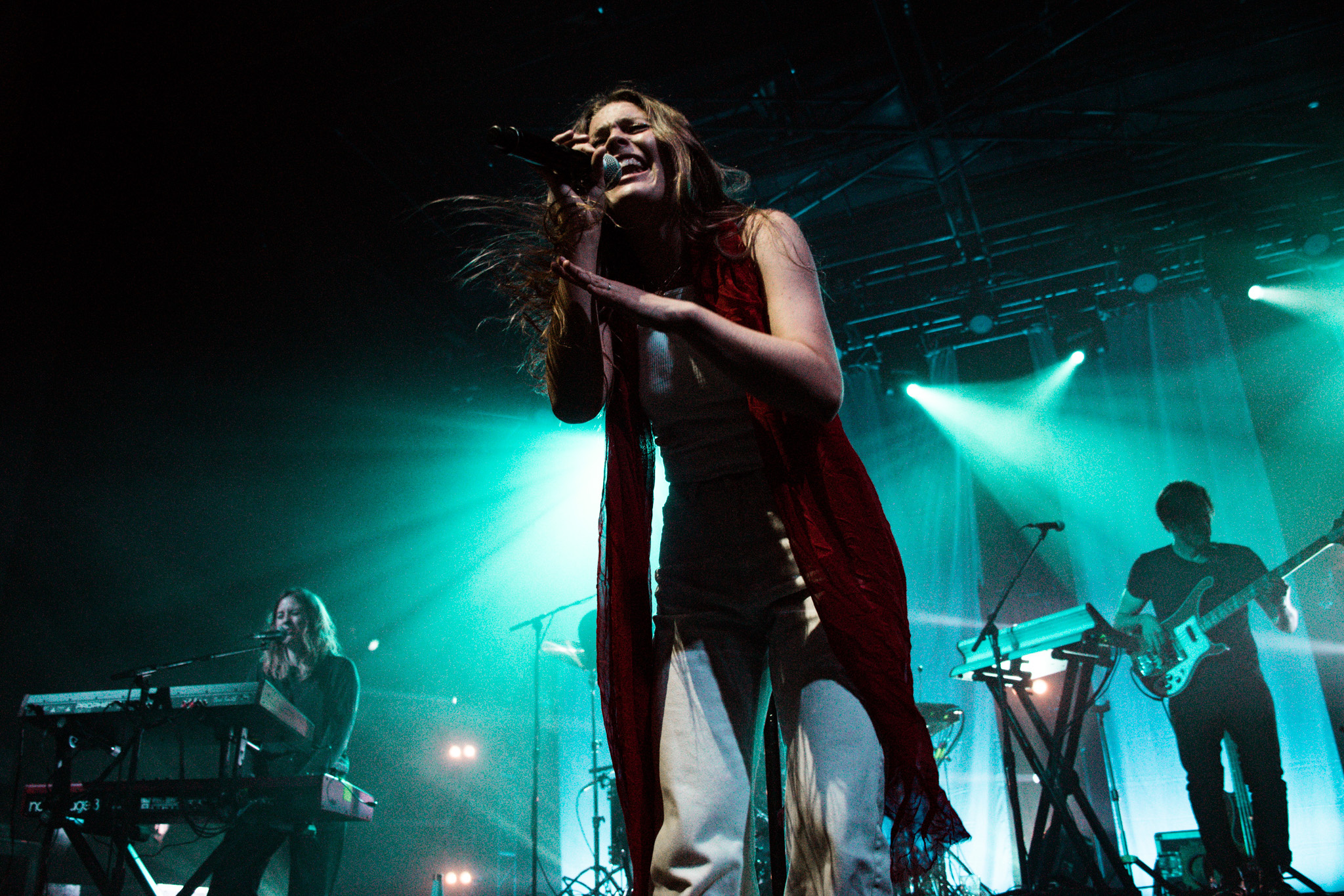 Maggie Rogers, May 25th, Thebarton Theatre, Music, 2050x1370 HD Desktop