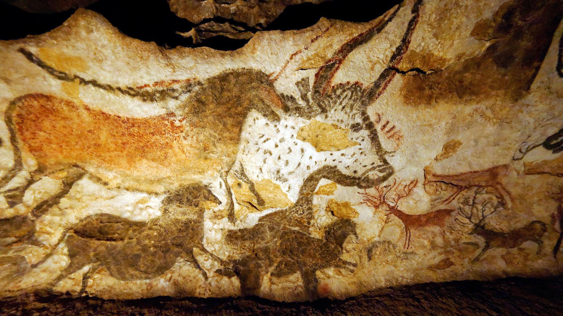 Lascaux cave, Impressive paintings, Mesmerizing wallpaper, Artistic expression, 1920x1080 Full HD Desktop