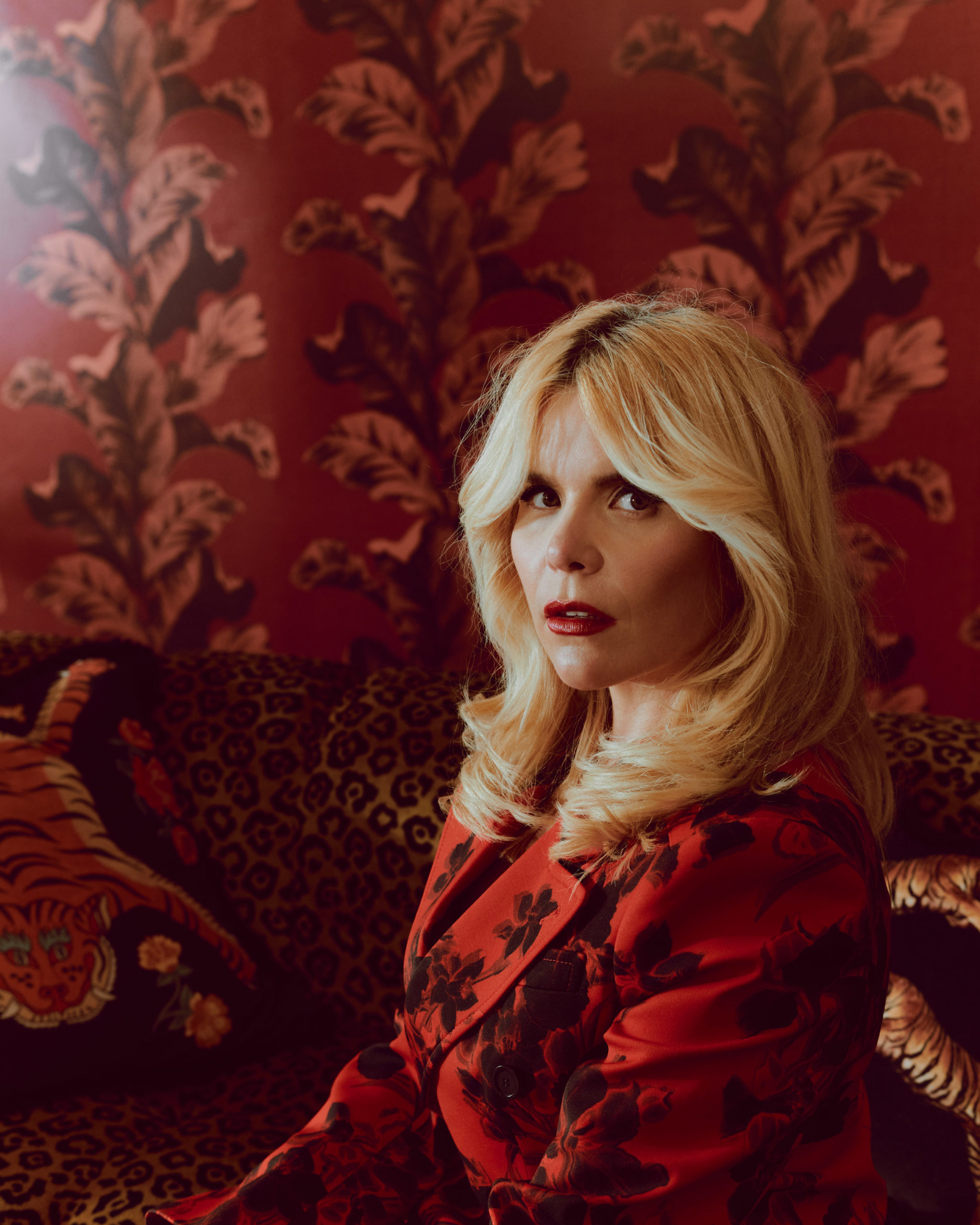 Paloma Home, Paloma Faith Wallpaper, 2050x2560 HD Phone