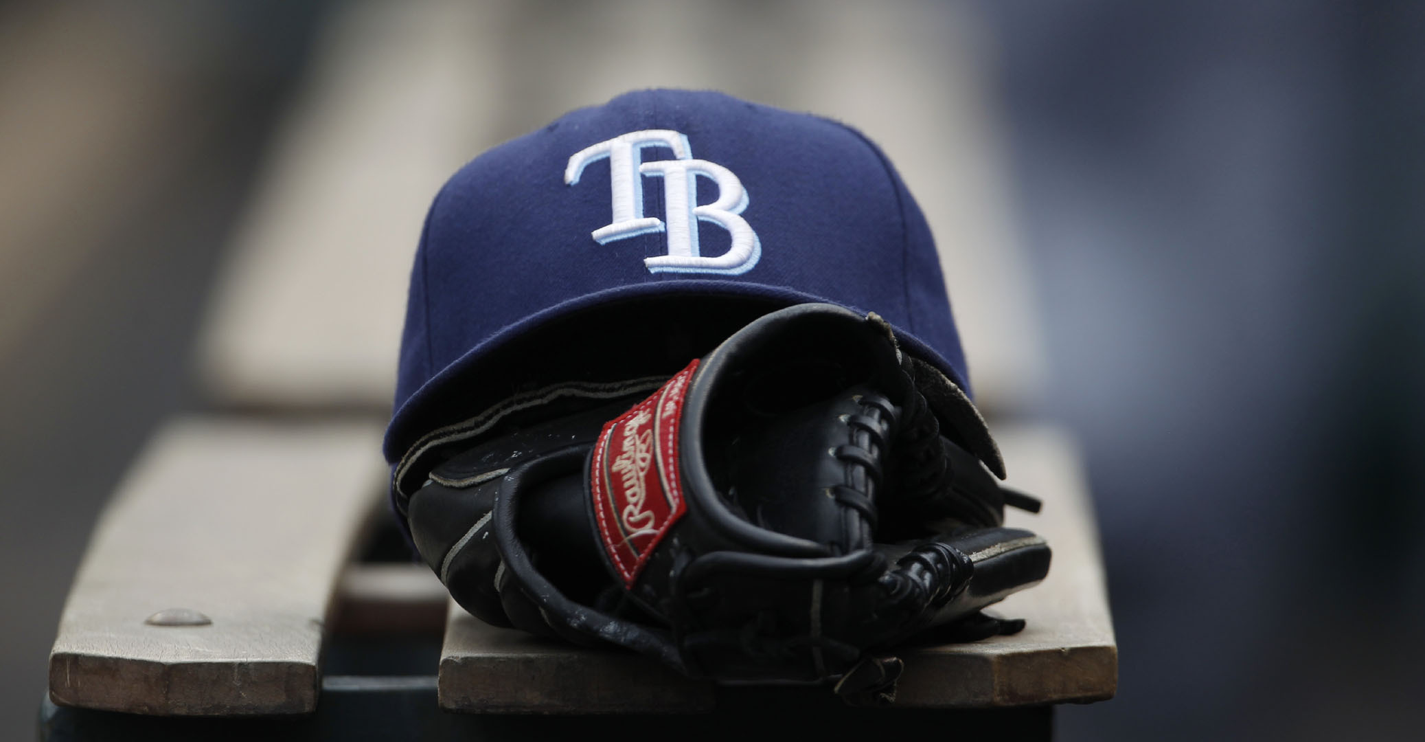 Cap and glove, Tampa Bay Rays Wallpaper, 2080x1080 HD Desktop