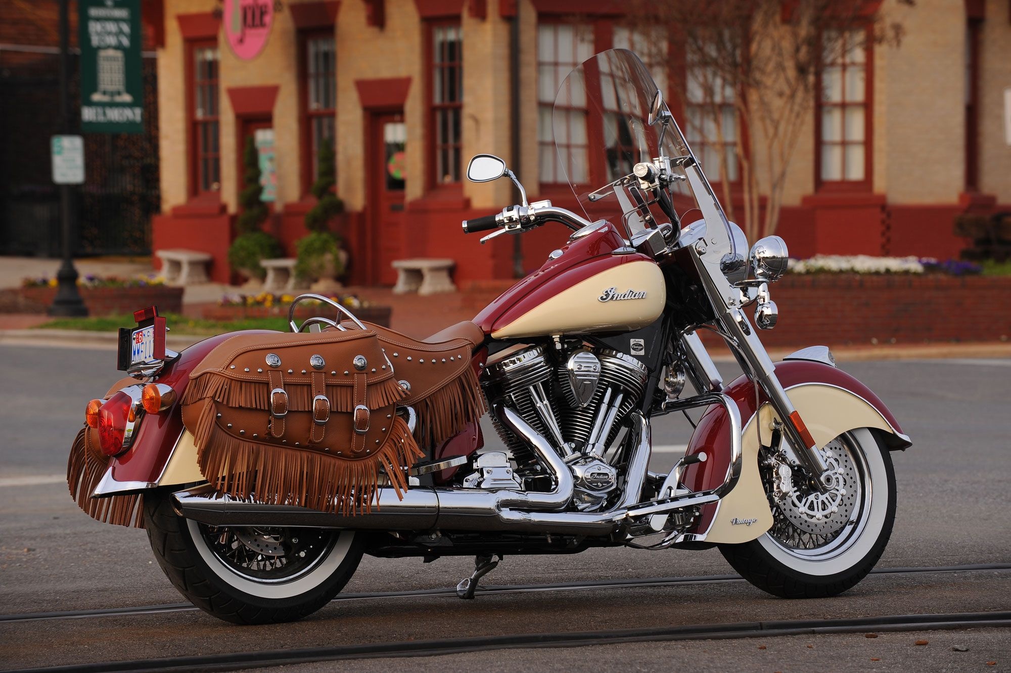 Indian Vintage, Motorcycle wallpapers, Top backgrounds, 2000x1340 HD Desktop
