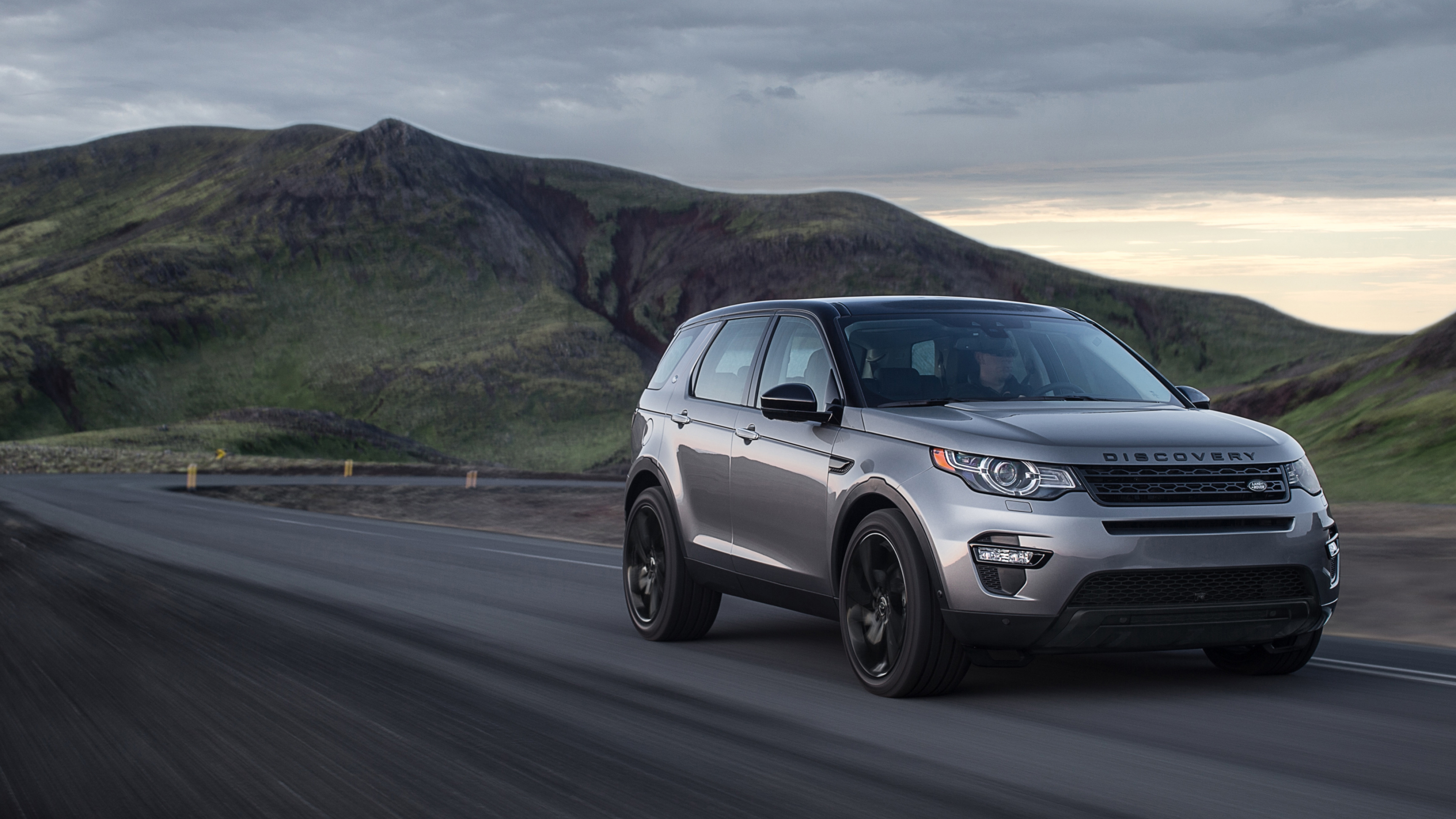 Sport Edition, Land Rover Discovery Wallpaper, 3840x2160 4K Desktop