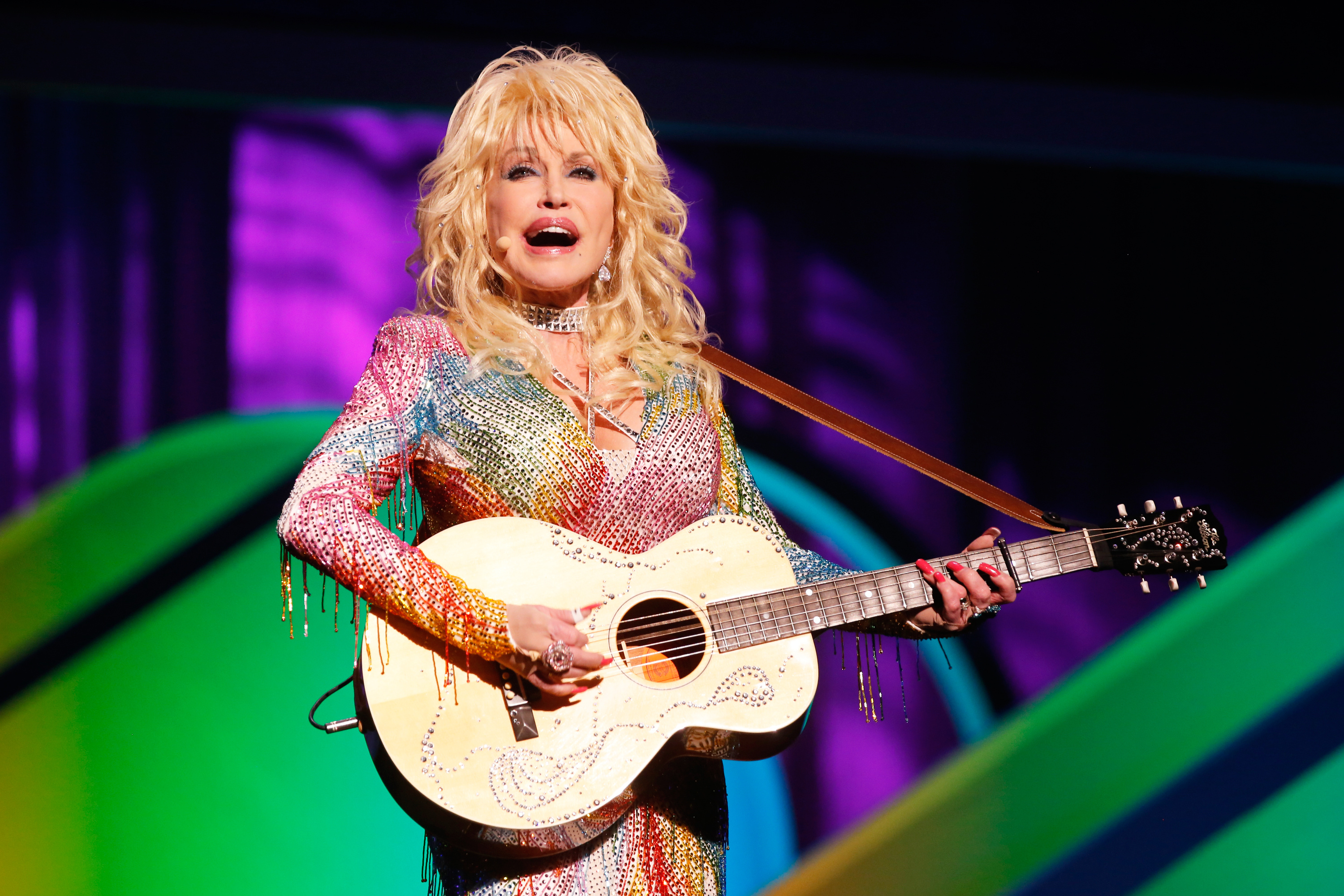 NBC Upfront Presentation 2015, Dolly Parton Wallpaper, 3000x2000 HD Desktop