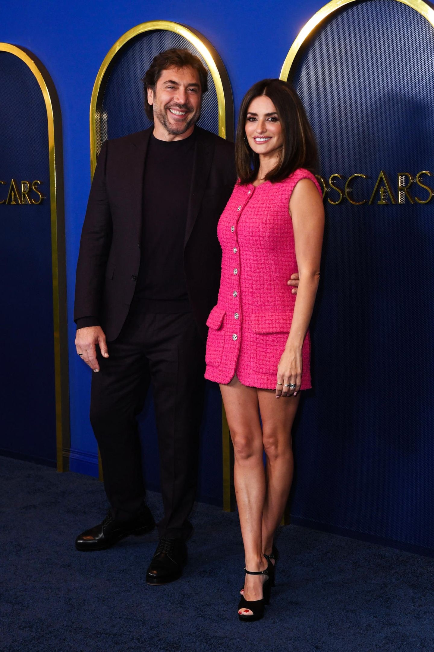 Javier Bardem, Penelope Cruz, Red carpet style, Best looks, 1440x2160 HD Phone