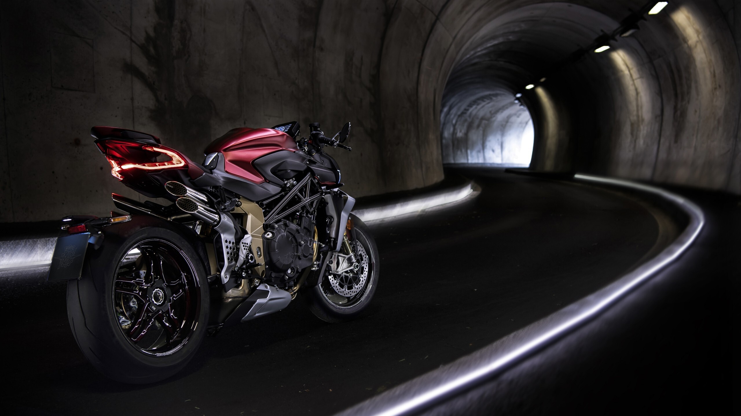 MV Agusta Rush 1000, Brutale 1000 RR, Wallpapers by John Anderson, 2560x1440 HD Desktop