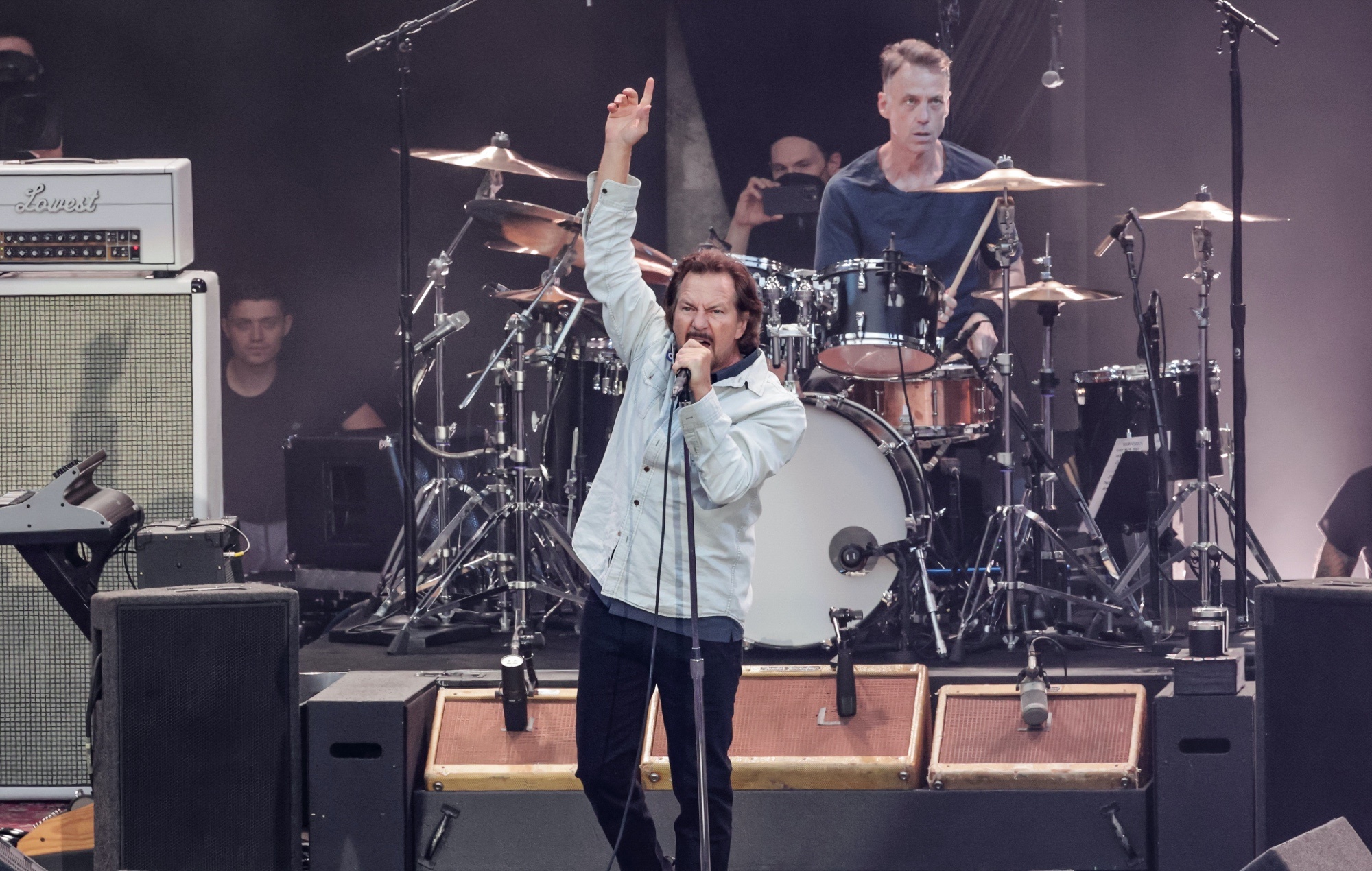 Matt Cameron, Pearl Jam Wallpaper, 2000x1270 HD Desktop