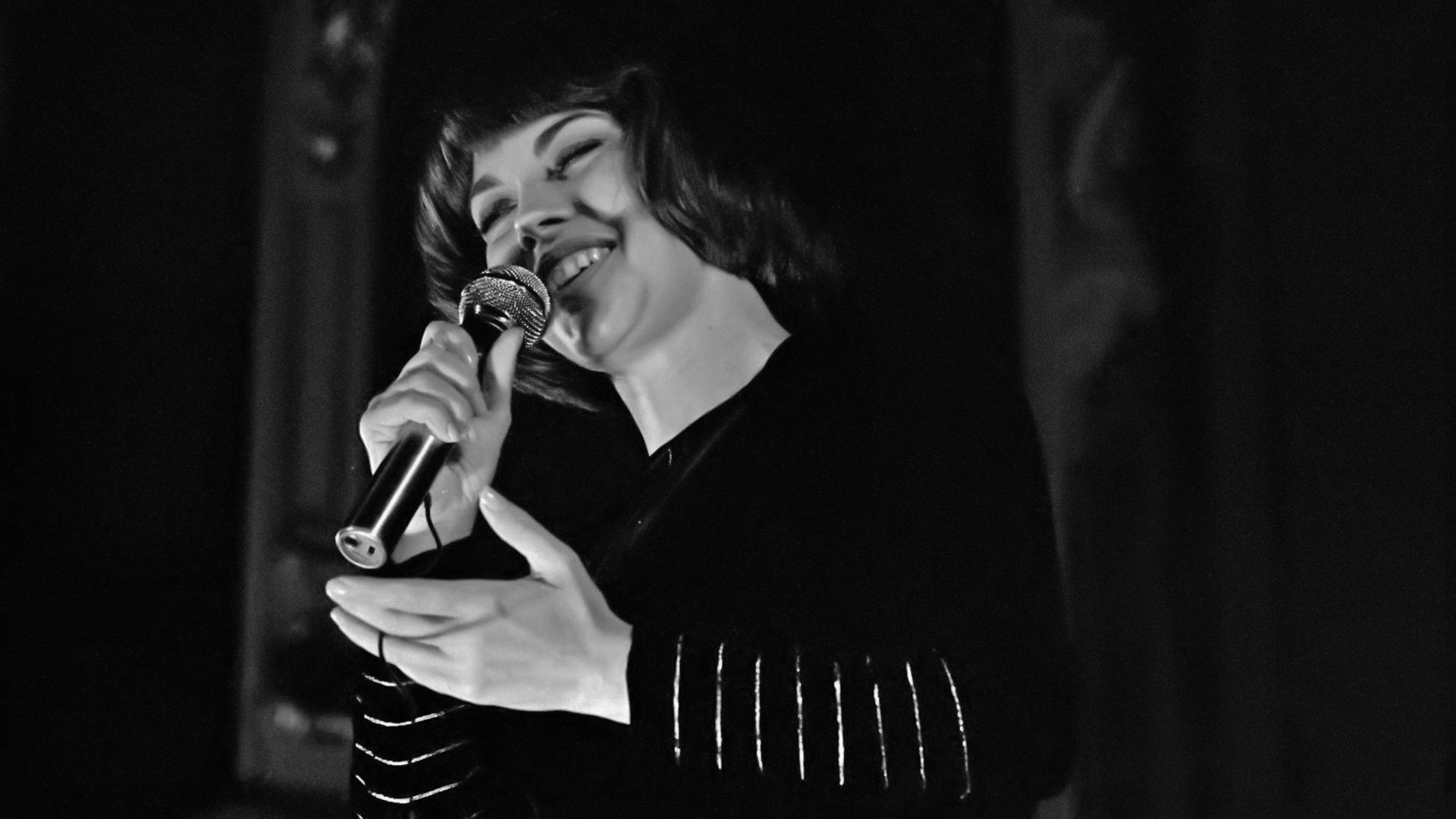 Mireille Mathieu | Music fanart 1920x1080