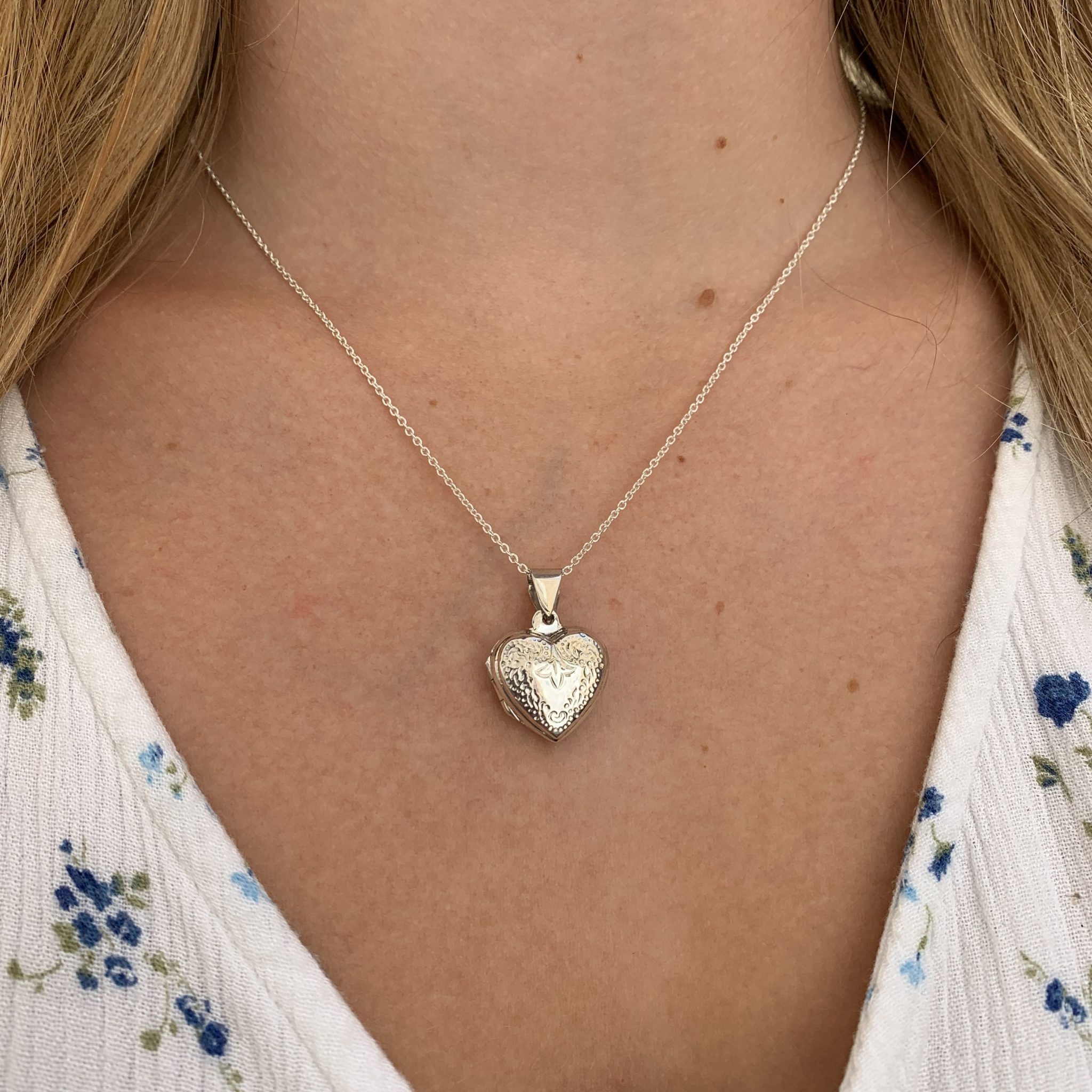 Heart locket, Silver Shop of Bath, heartfelt keepsake, treasured memories, 2050x2050 HD Phone