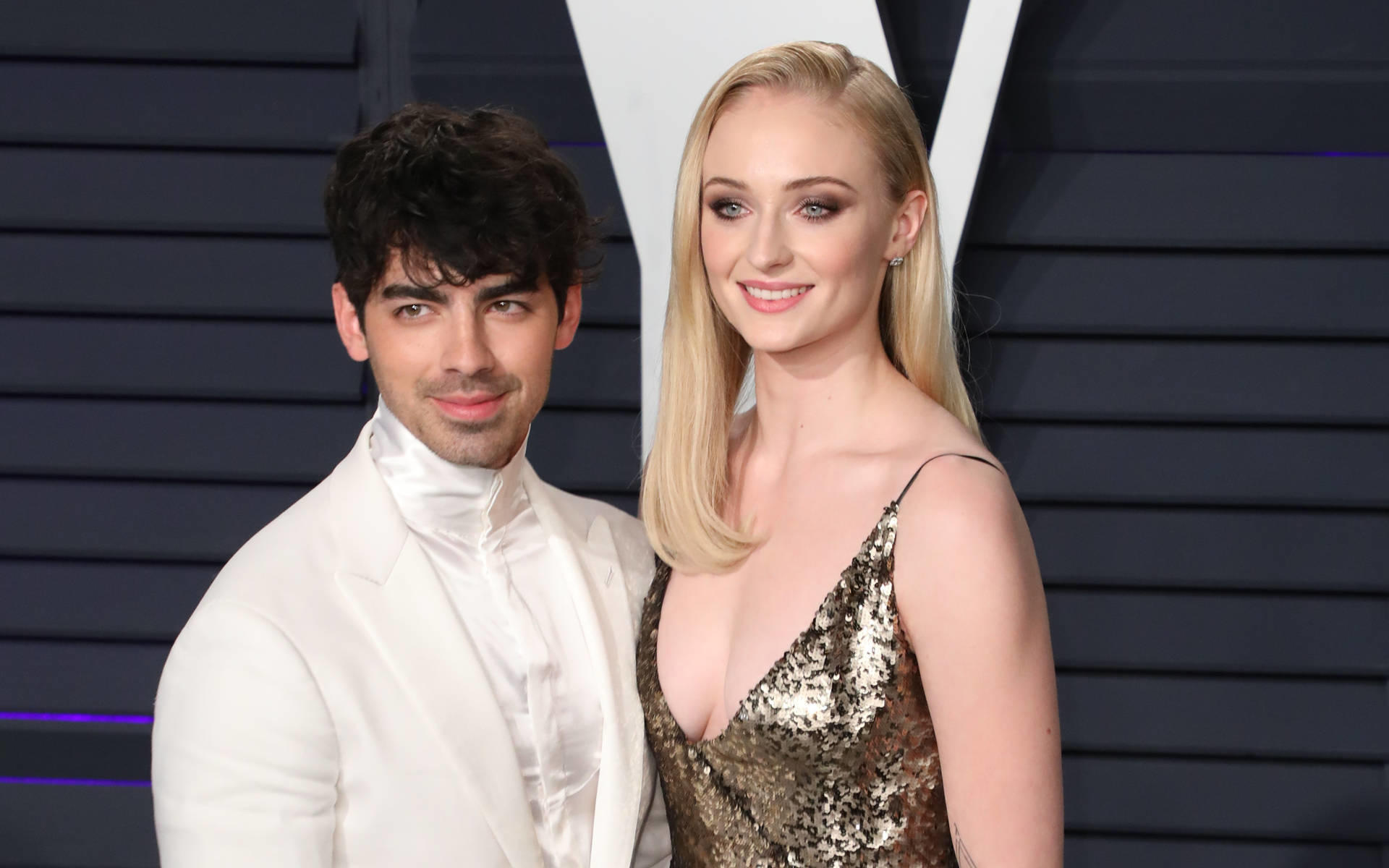 Sophie Turner, Joe Jonas, Game of Thrones silence, 1920x1200 HD Desktop