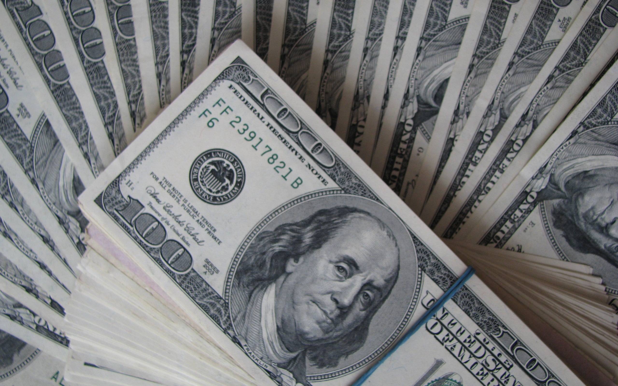 One hundred dollar bills, Benjamin Franklin banknote portrait, Bundled money stack, HD Desktop wallpaper