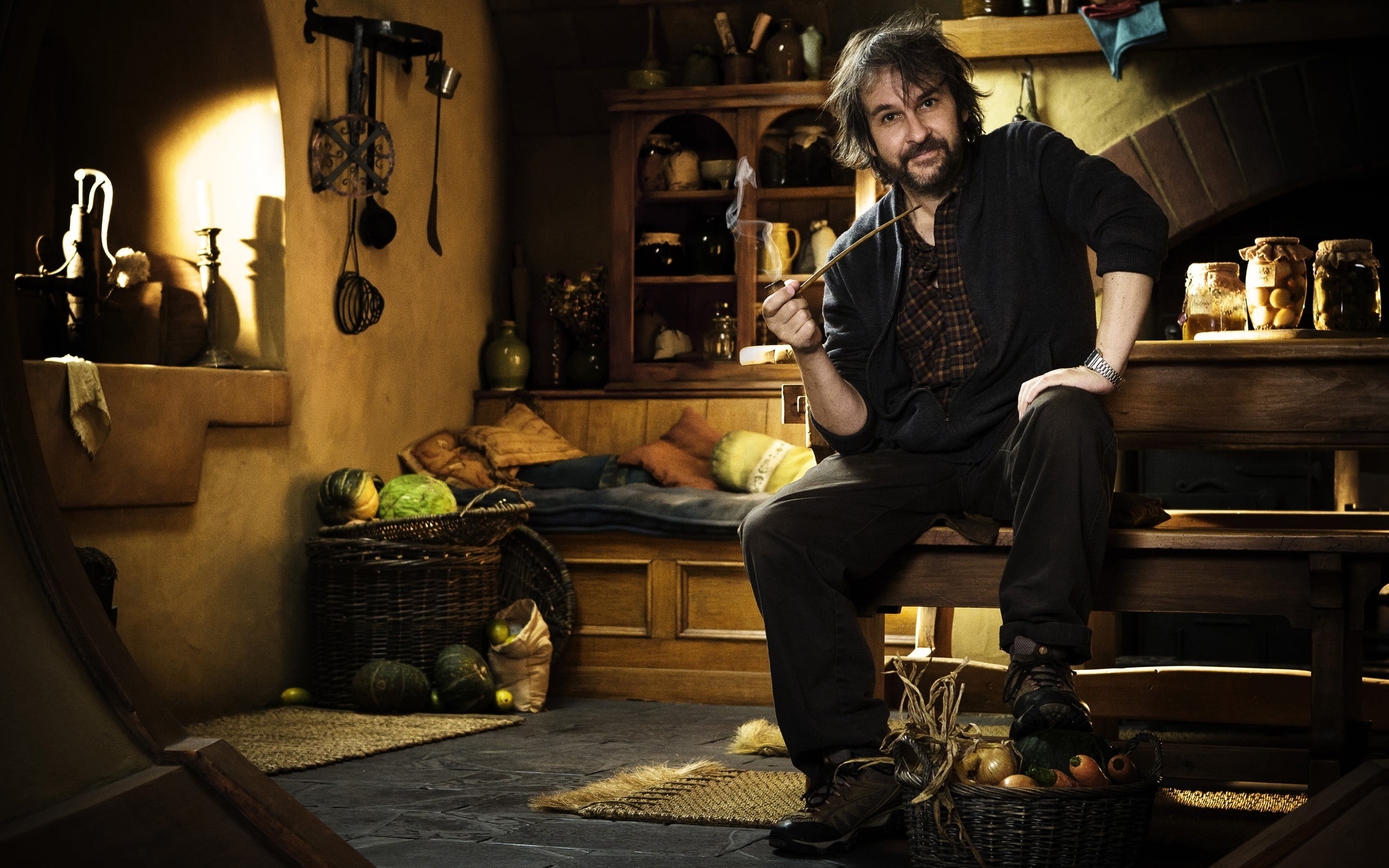 Peter Jackson, Black suit jacket, Churchwarden pipes, 2880x1800 HD Desktop