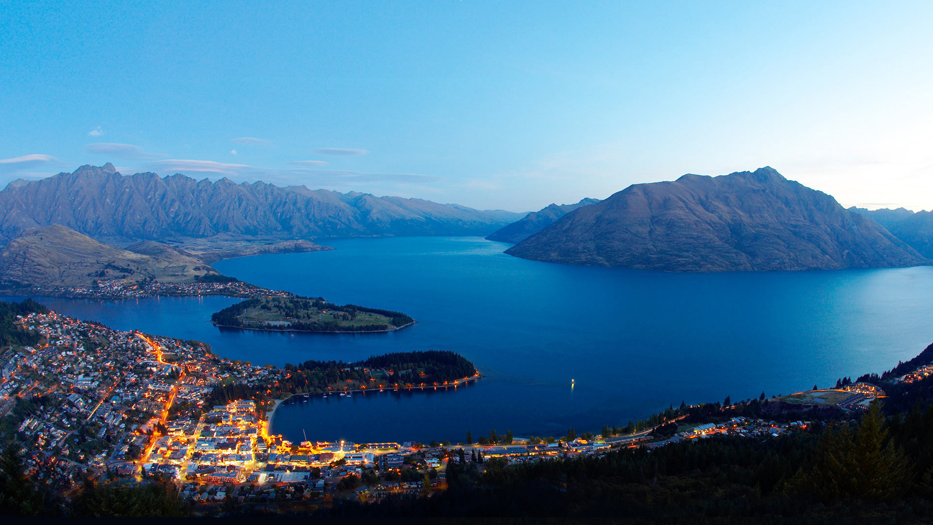 Queenstown, New Zealand beauty, Fiordland paradise, Nature's sanctuary, 1920x1080 Full HD Desktop