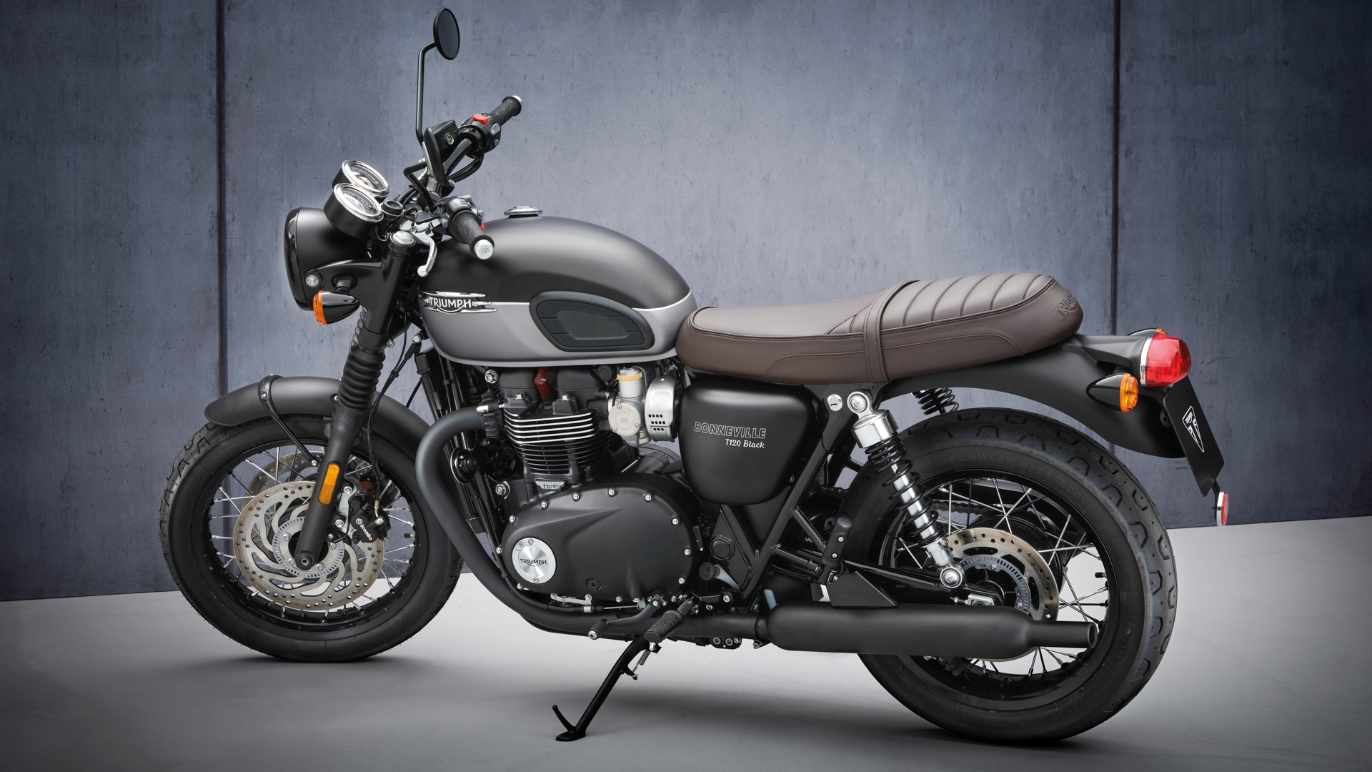 Triumph Bonneville T120 line-up, 2021 models unveiled, Classic motorcycle elegance, Auto enthusiasts' delight, 1920x1080 Full HD Desktop