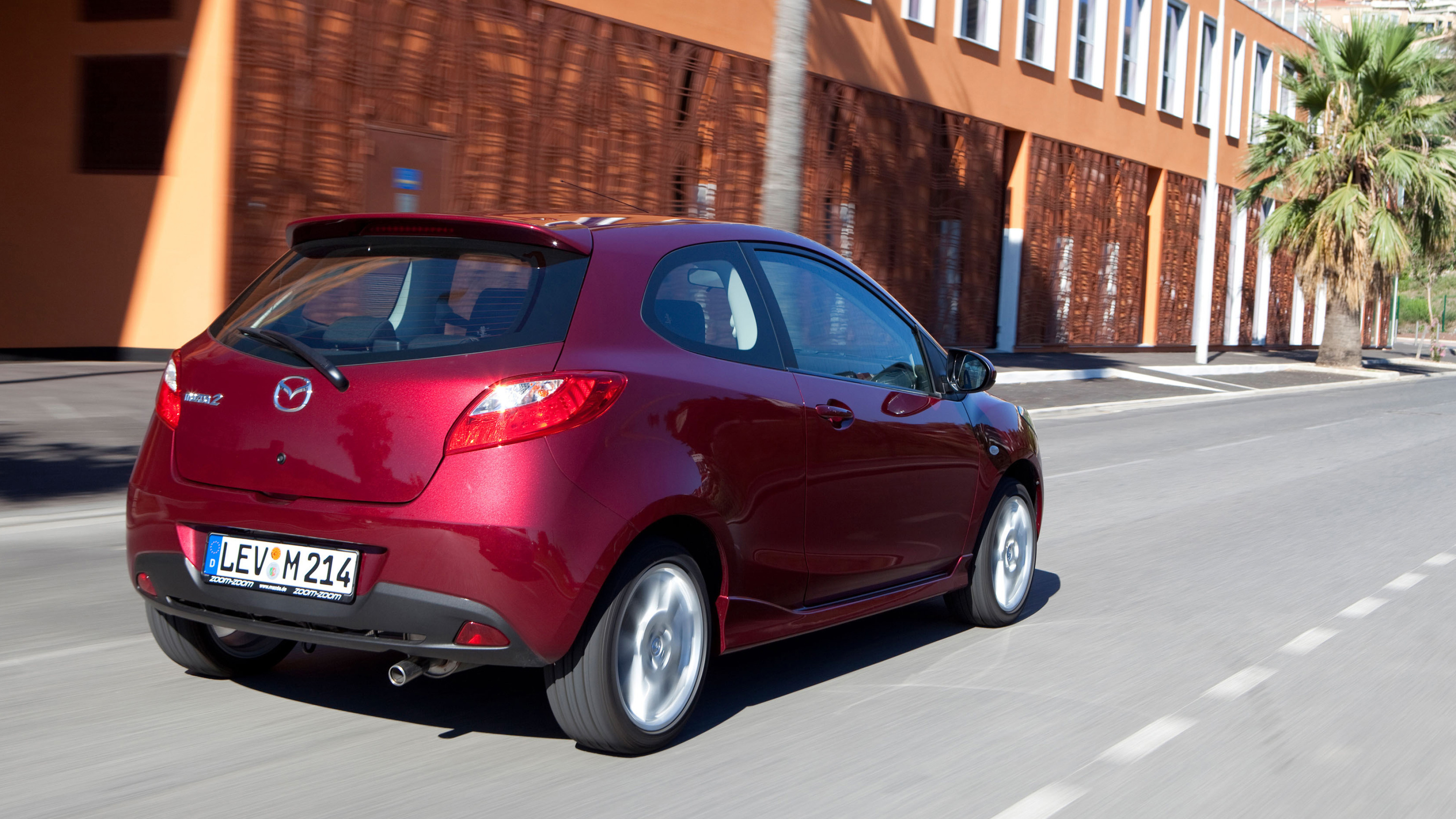 Mazda 2, Cars desktop wallpapers, 3door 2010, Page 2, 3840x2160 4K Desktop