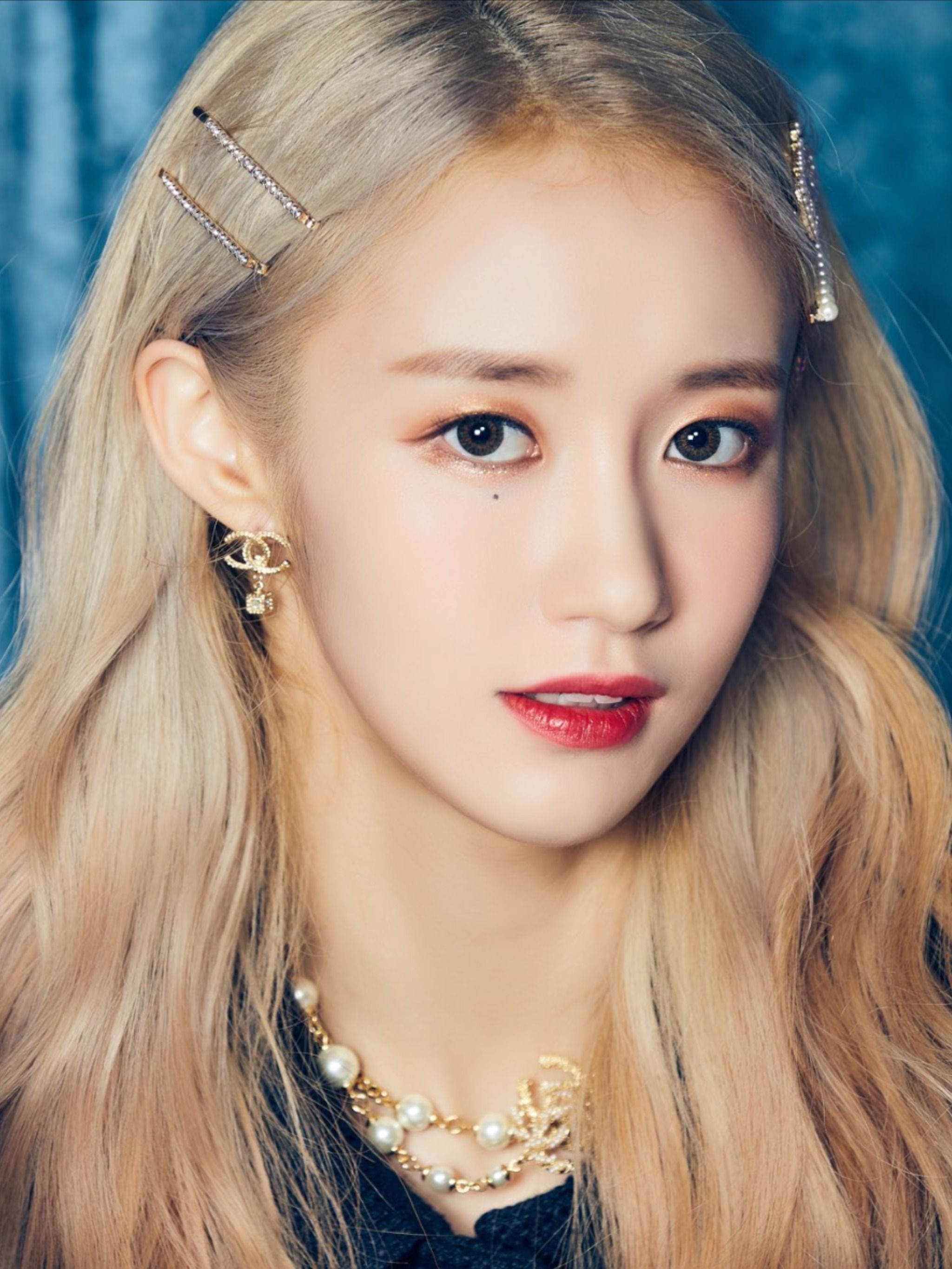 Park Ji Eun 2050x2730