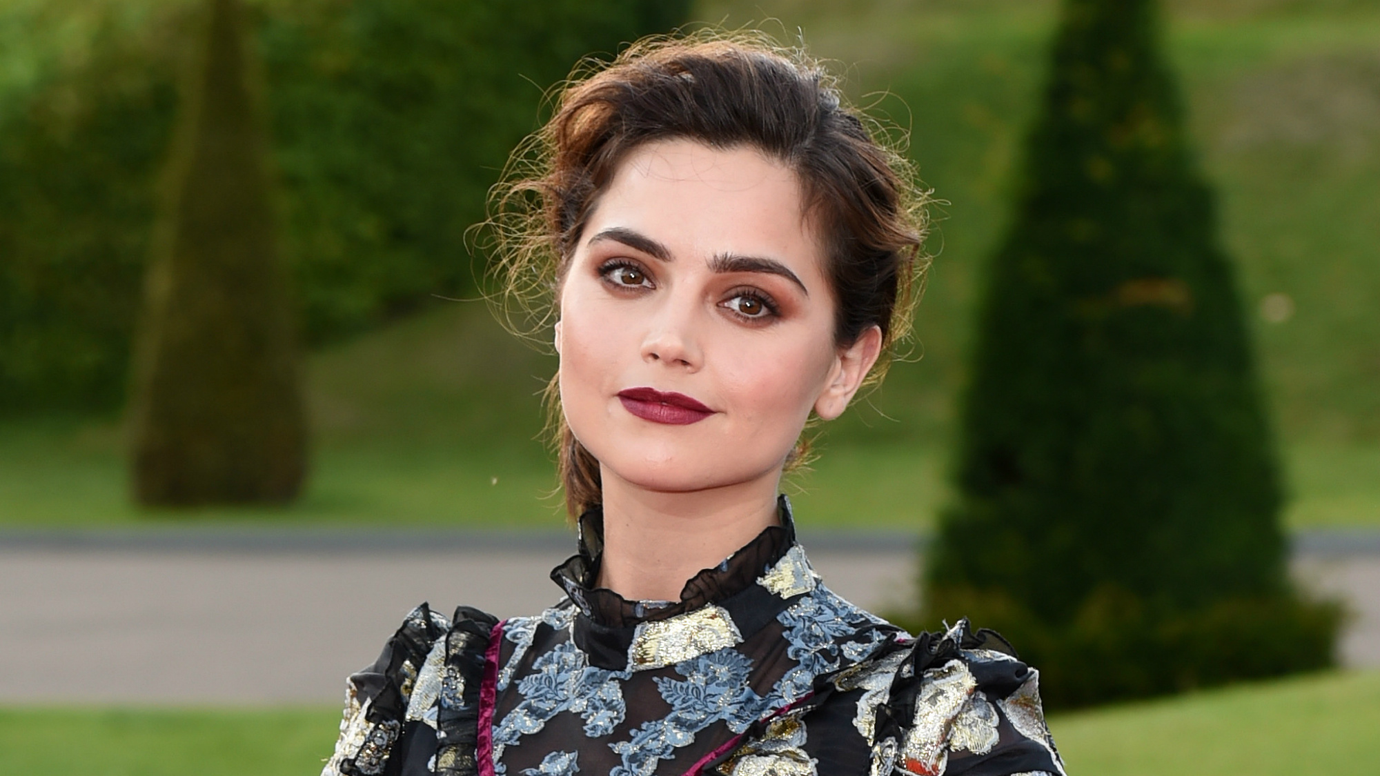 Jenna Coleman 10 things, Victoria actress, Jenna Coleman, Didn't know, 2000x1130 HD Desktop