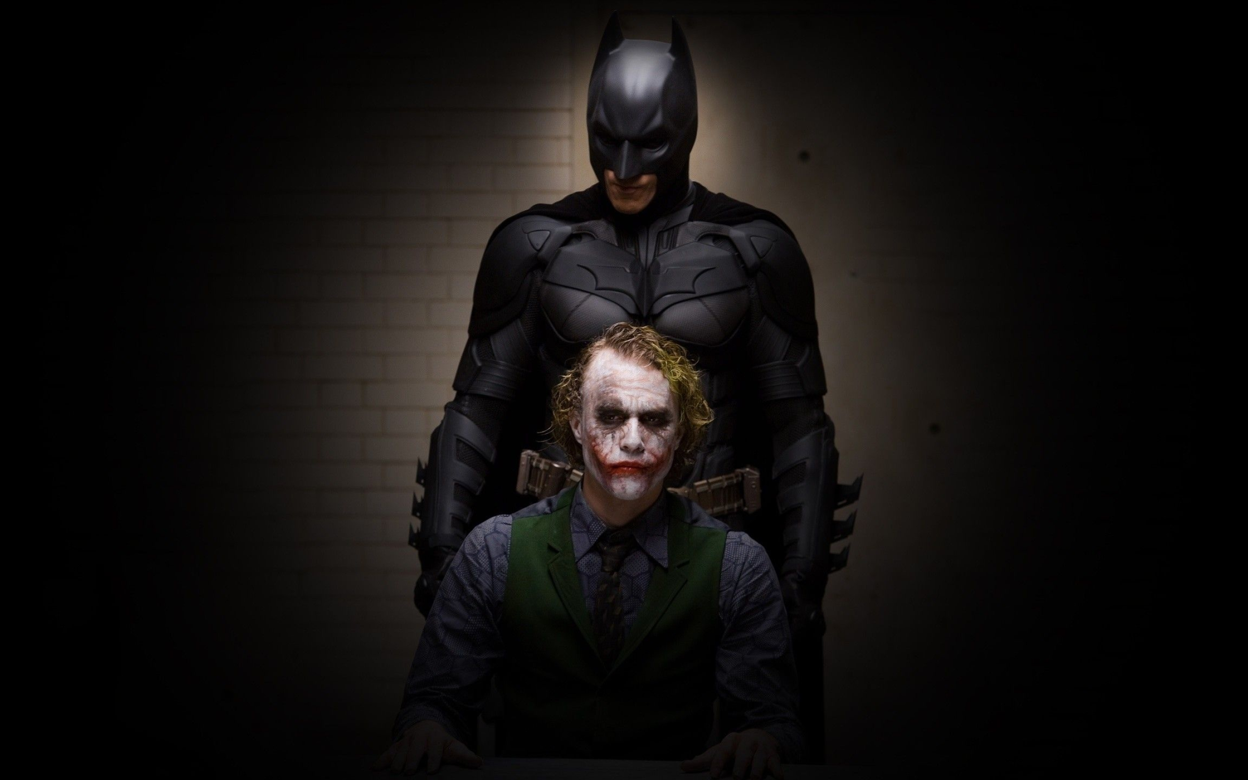 Best friends, Pin, Christian Bale, Batman, 2560x1600 HD Desktop