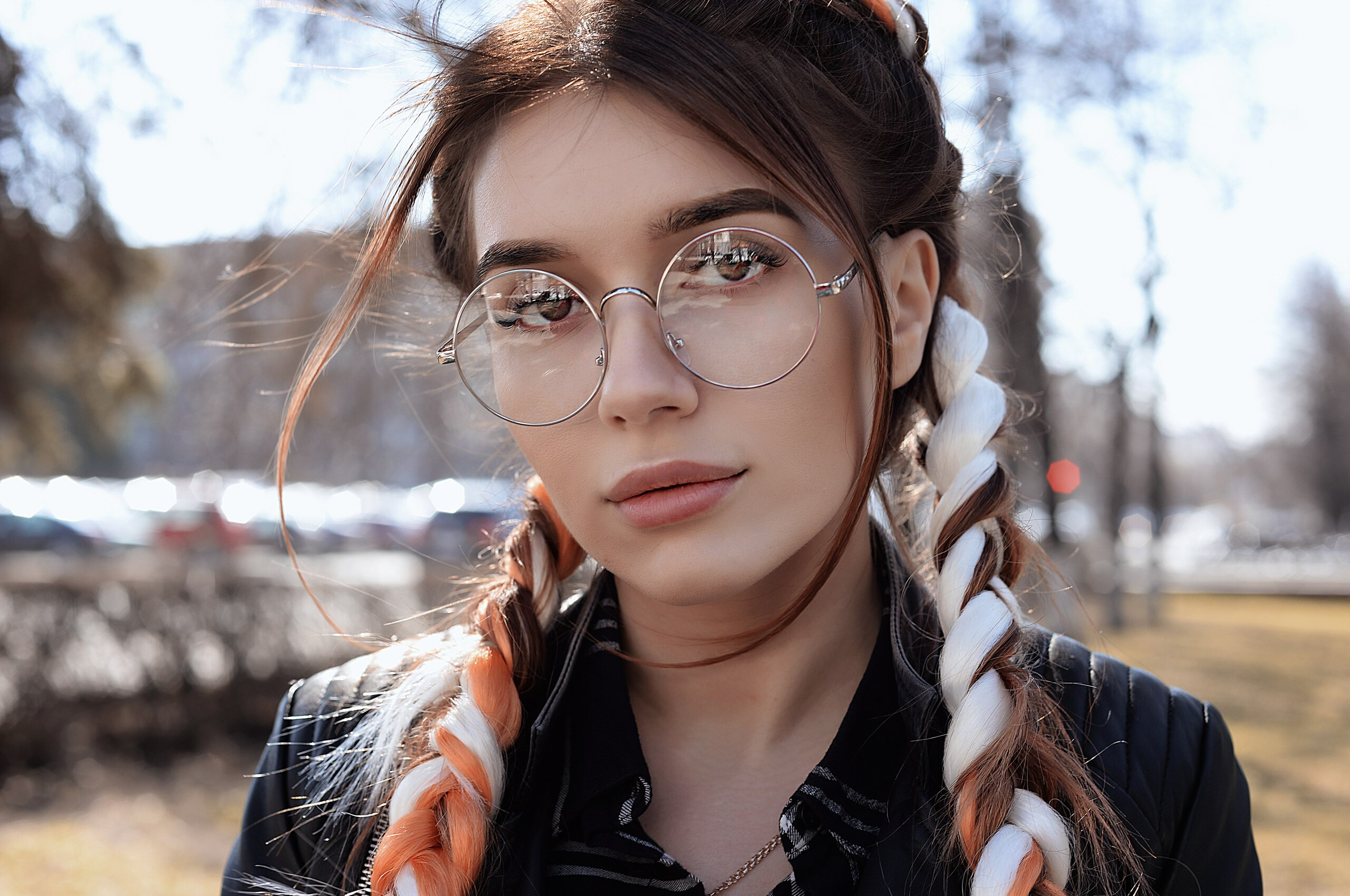 Women outdoors, Depth of field, Portrait, Pigtails, 2560x1700 HD Desktop