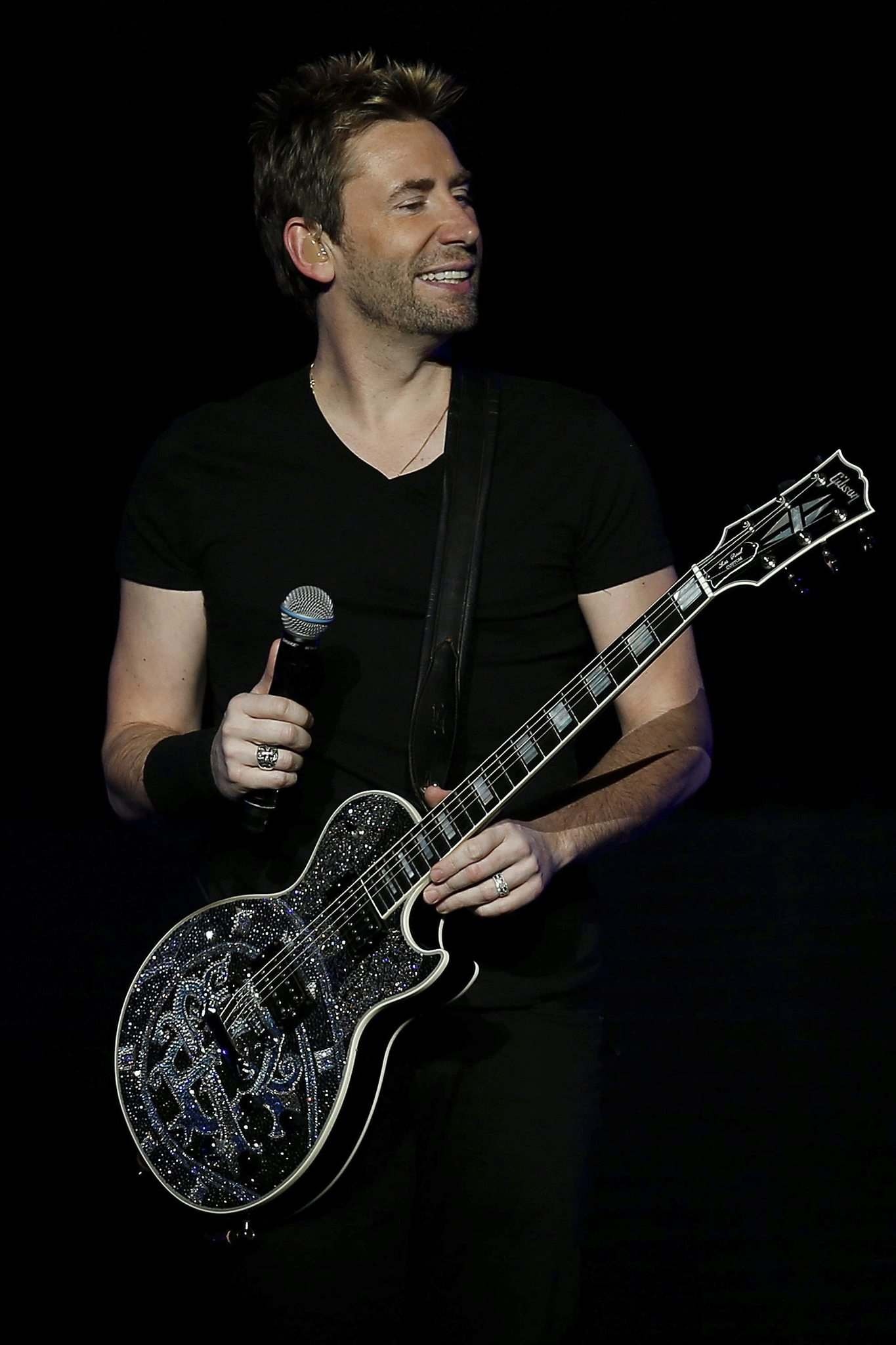 Nickelback's early days, Band's rise to fame, Music industry journey, Winnipeg's pride, 1370x2050 HD Phone
