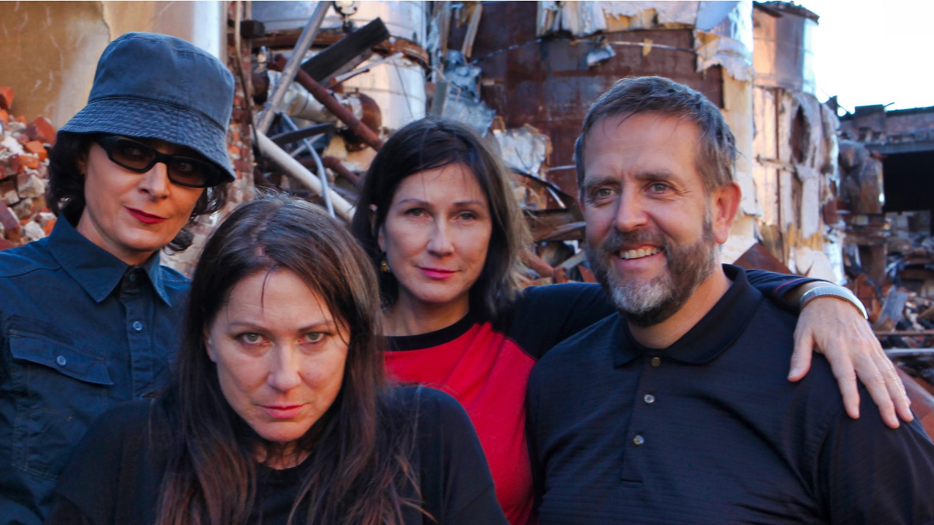 The Breeders, BBC performance, Here No More, 1920x1080 Full HD Desktop