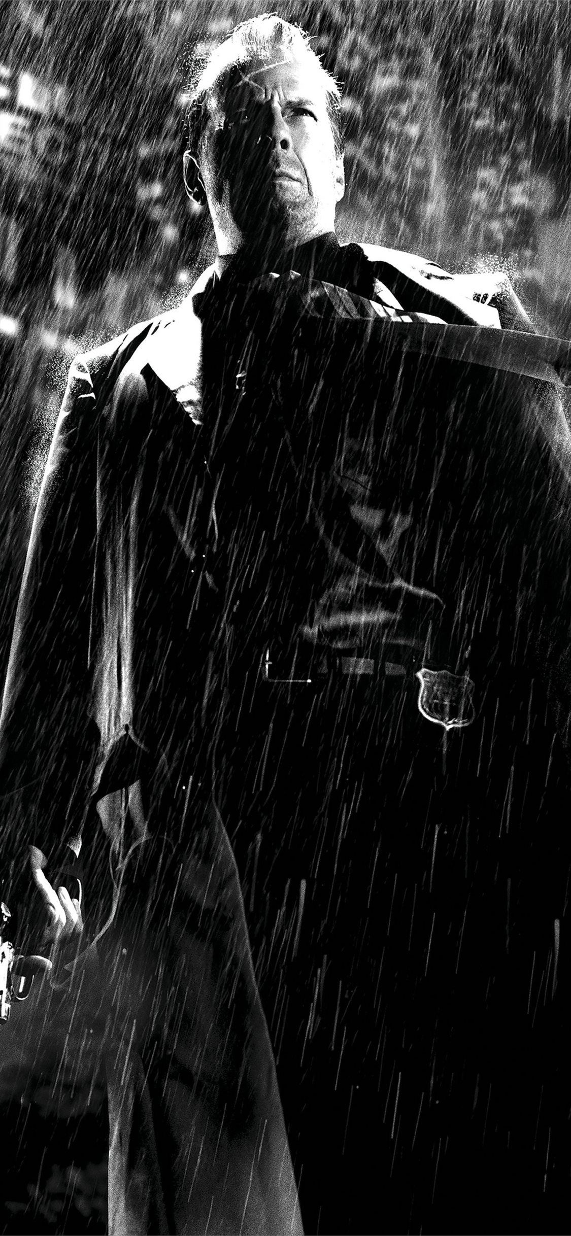 Detective John Hartigan, Sin City Wallpaper, 1130x2440 HD Phone