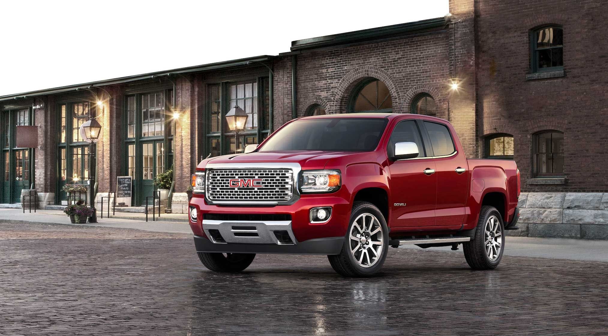 GMC Canyon, Review, Pricing, Specs, 2030x1130 HD Desktop