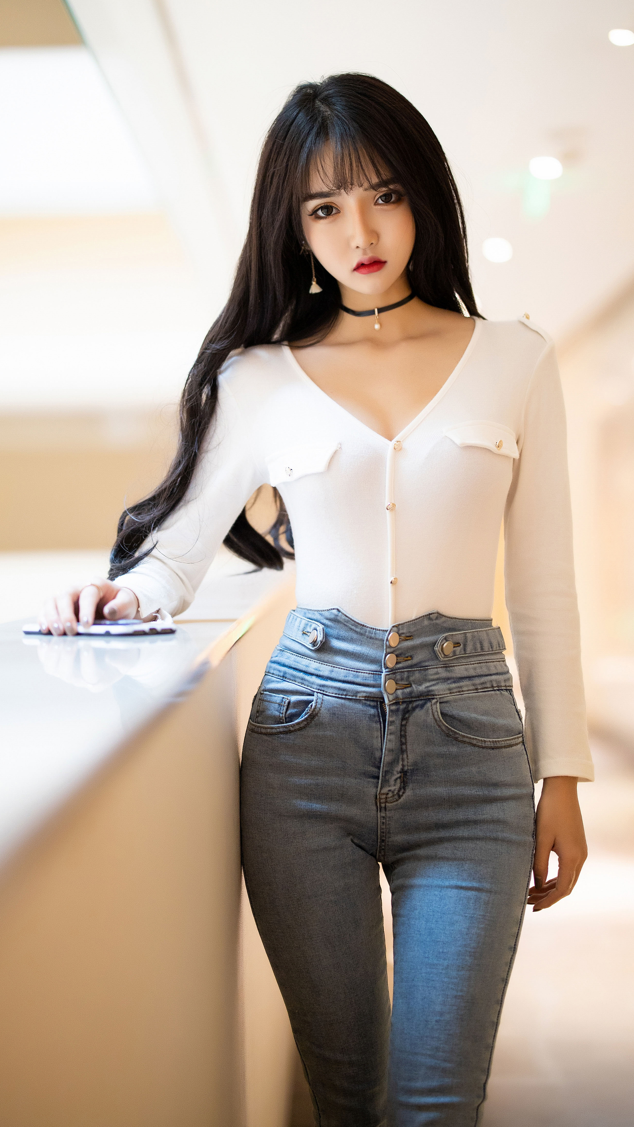 Asian beauty, Elegant choker, Fashion statement, Slim silhouette, 2160x3840 4K Phone