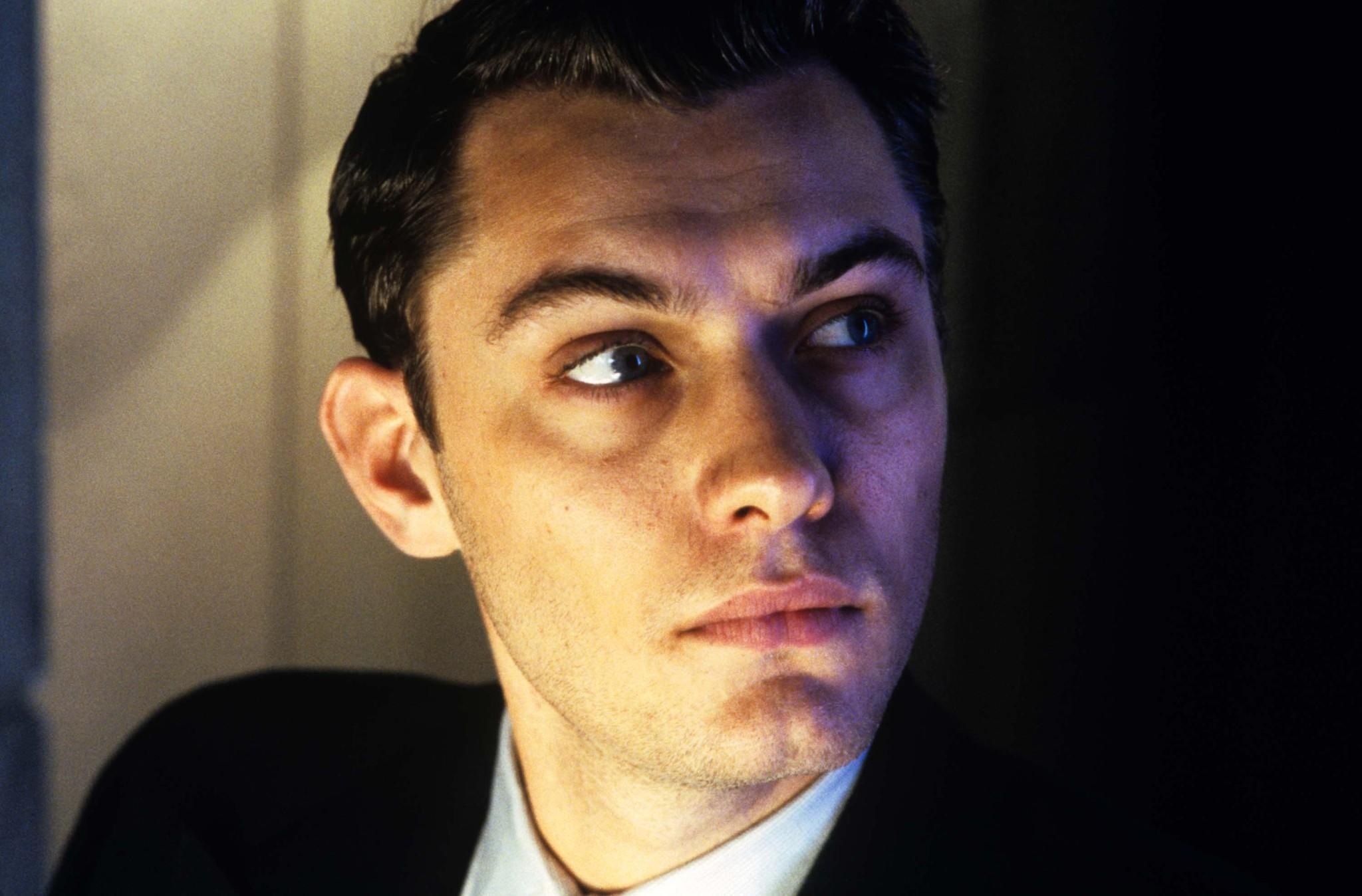 Gattaca, Genetic manipulation, Dystopian society, Identity crisis, 2050x1350 HD Desktop