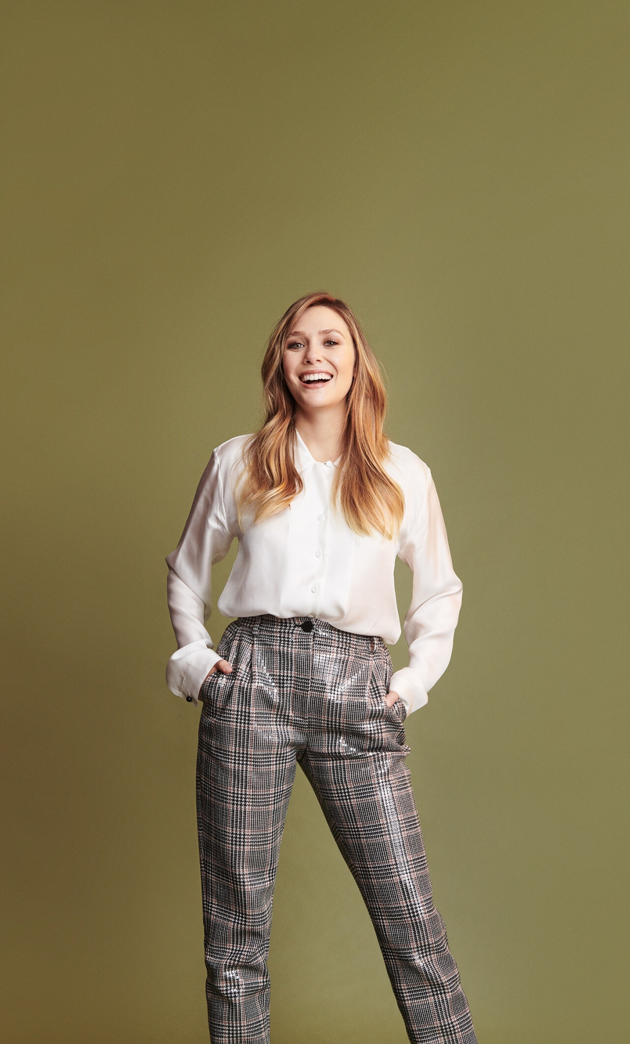 Elizabeth Olsen, Celebrities, Beautiful smile, iPhone 6 Plus, 1280x2120 HD Phone