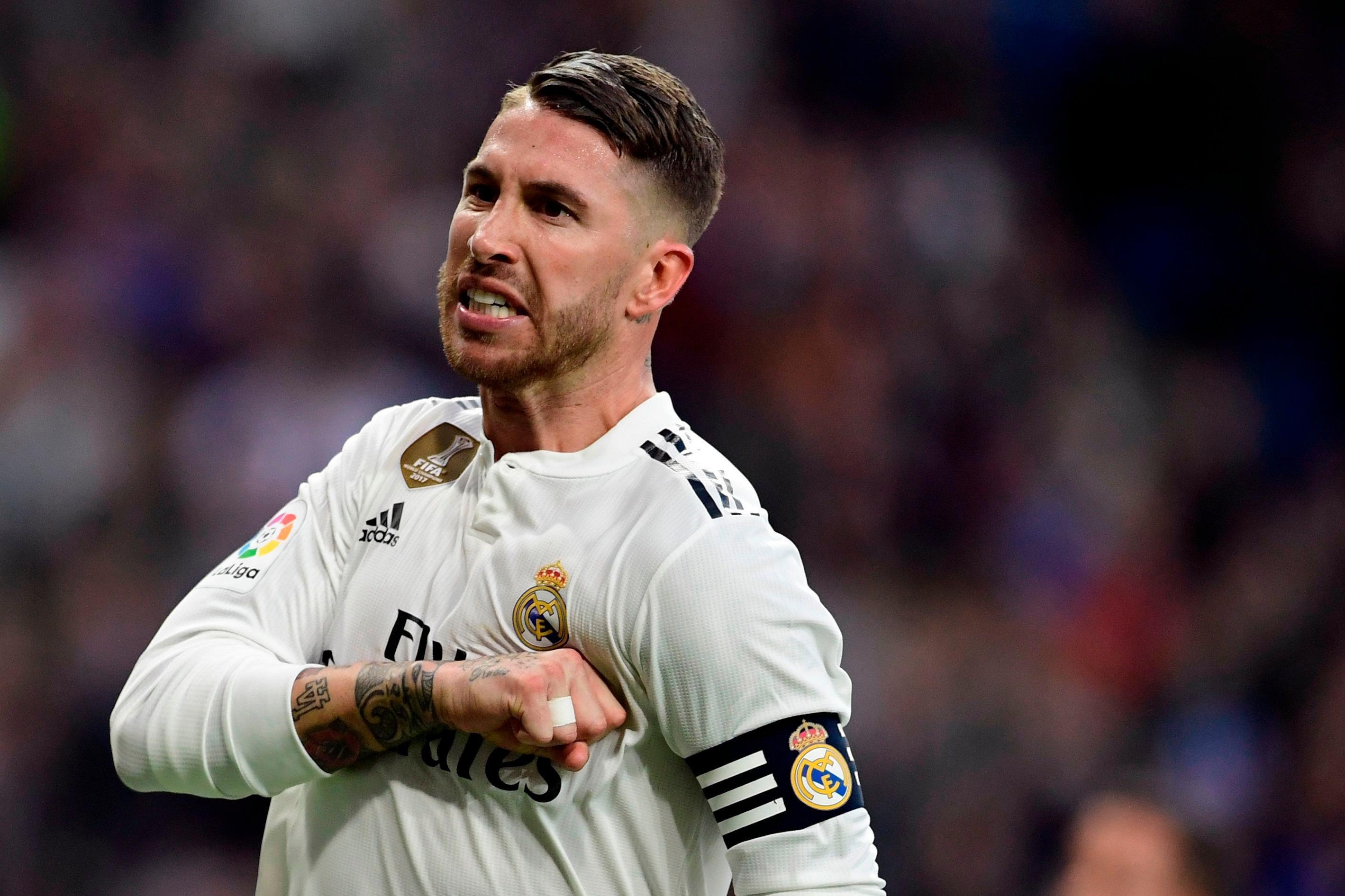 Sergio Ramos, Real Madrid home kit, captain armband, HD Desktop wallpaper