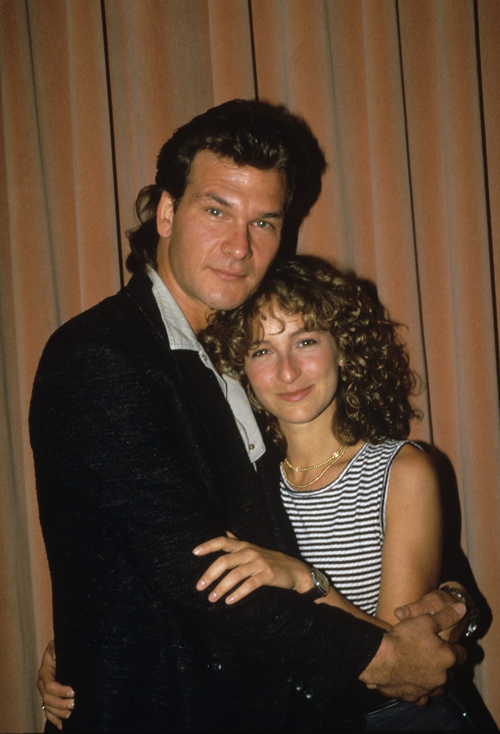 Dirty dancing, Jennifer grey, Con patrick swayze, Contrasti, 1750x2560 HD Phone