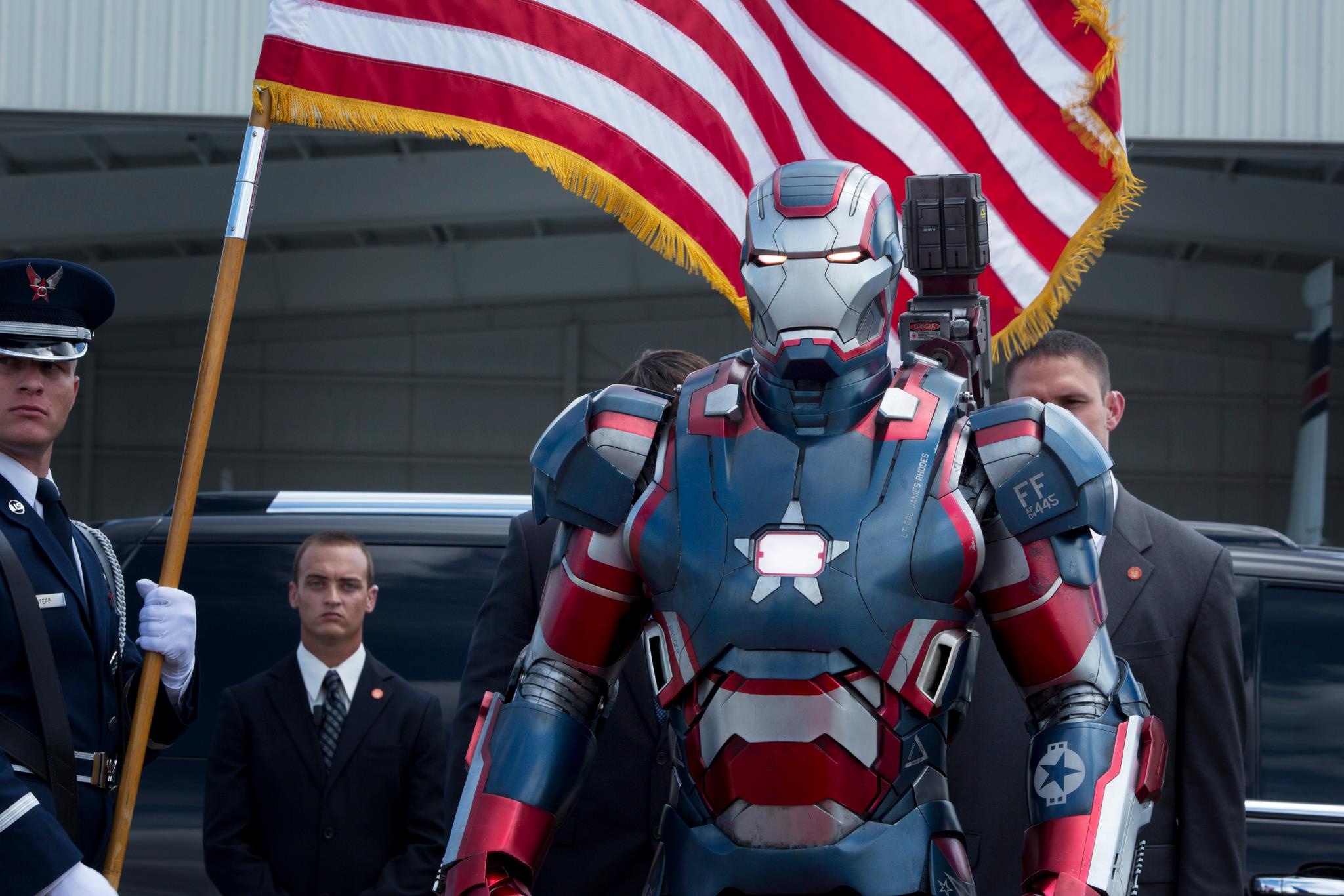 Iron Man 3, Iron Patriot Wallpaper, 2050x1370 HD Desktop