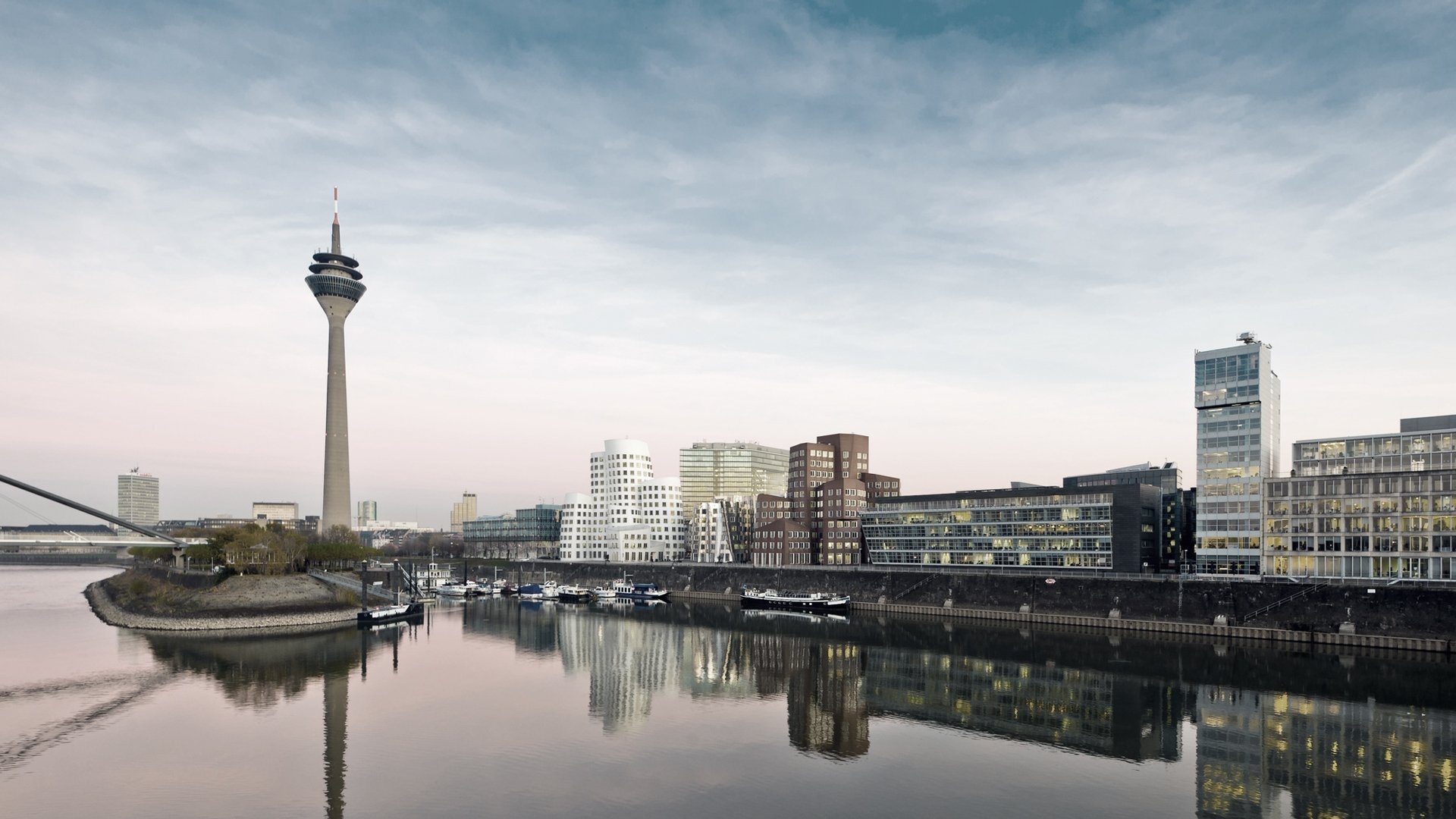 Dusseldorf Skyline, Travels, Background wallpaper, Baltana, 1920x1080 Full HD Desktop